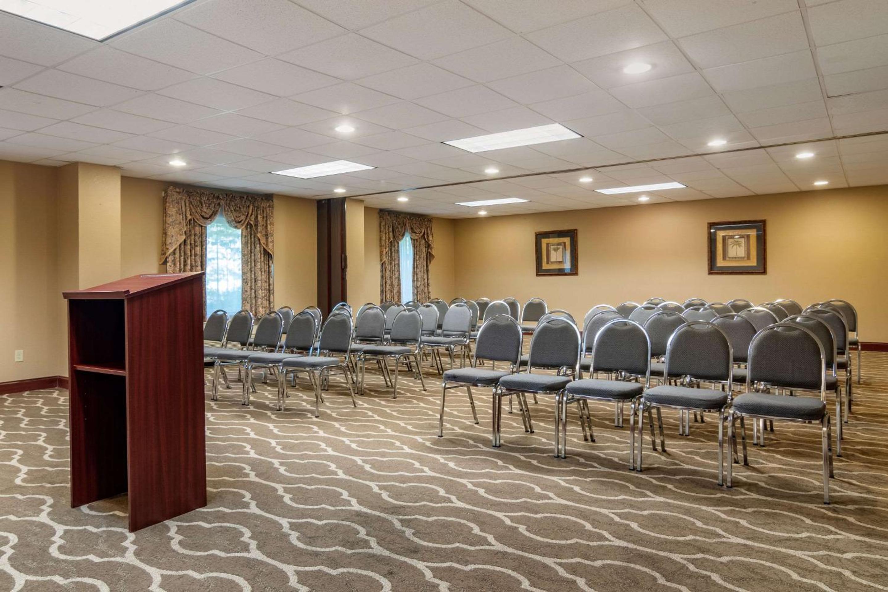 Comfort Inn & Suites Suwanee - Sugarloaf, 사진 34