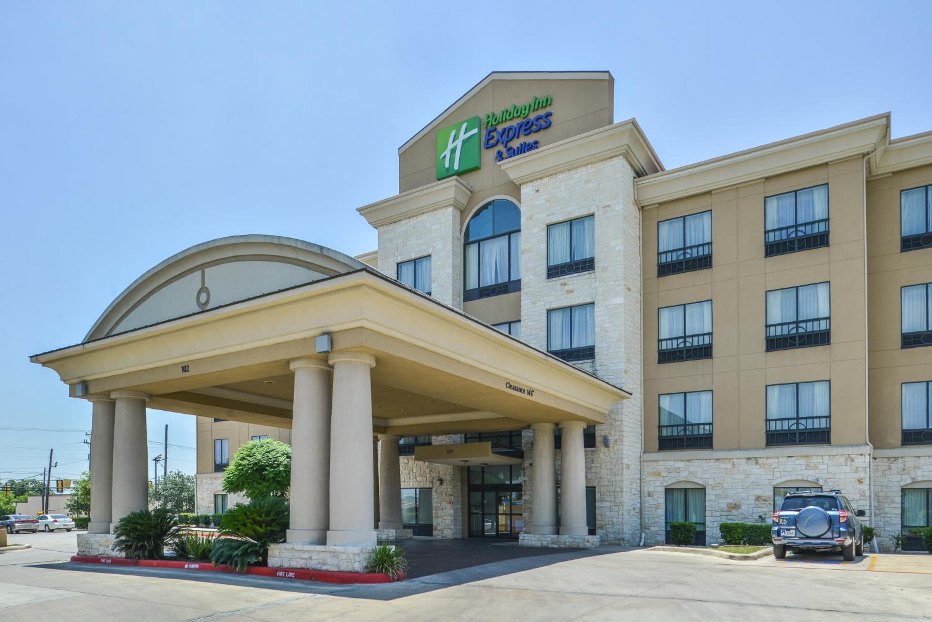 Hotel Holiday Inn Express Hotel & Suites San Antonio NW-Medical Area, an IHG Hotel - Image 1