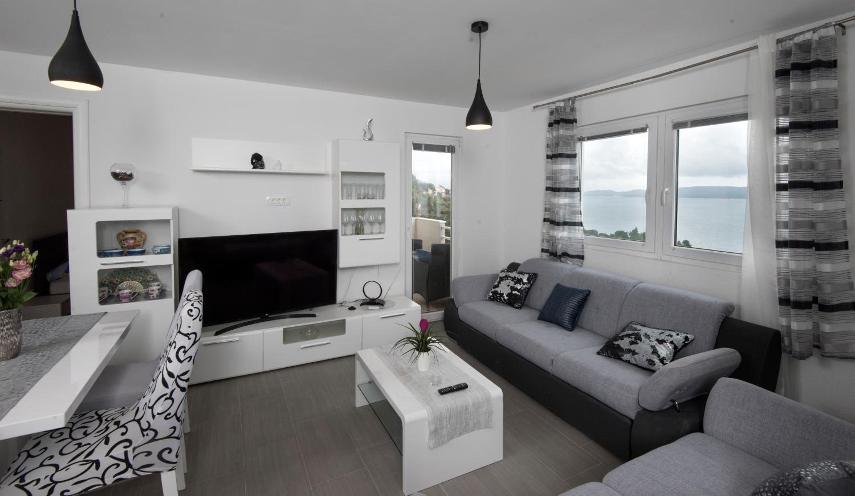 Apartments Mikas view 4
