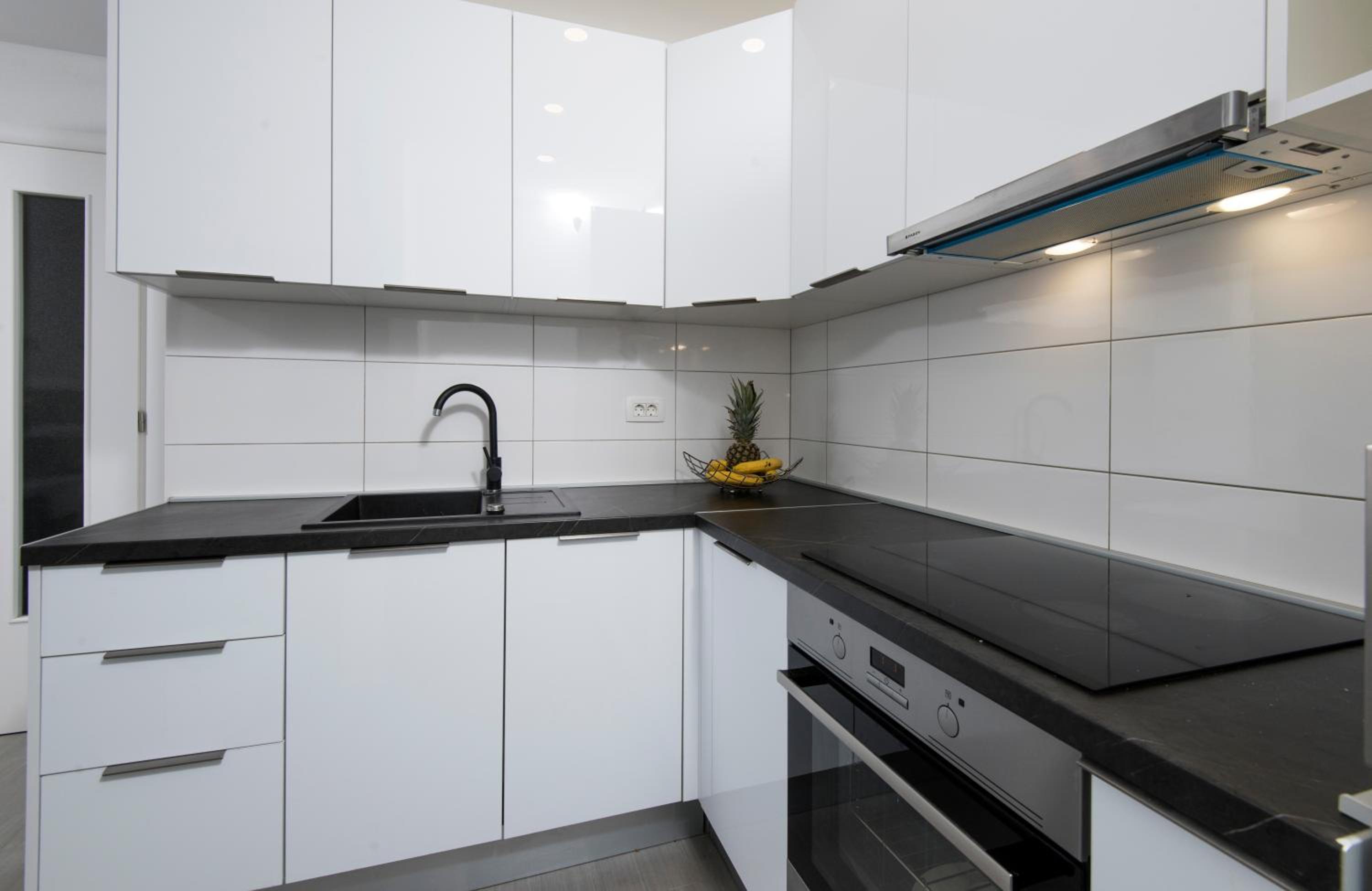 Apartments Mikas view 5