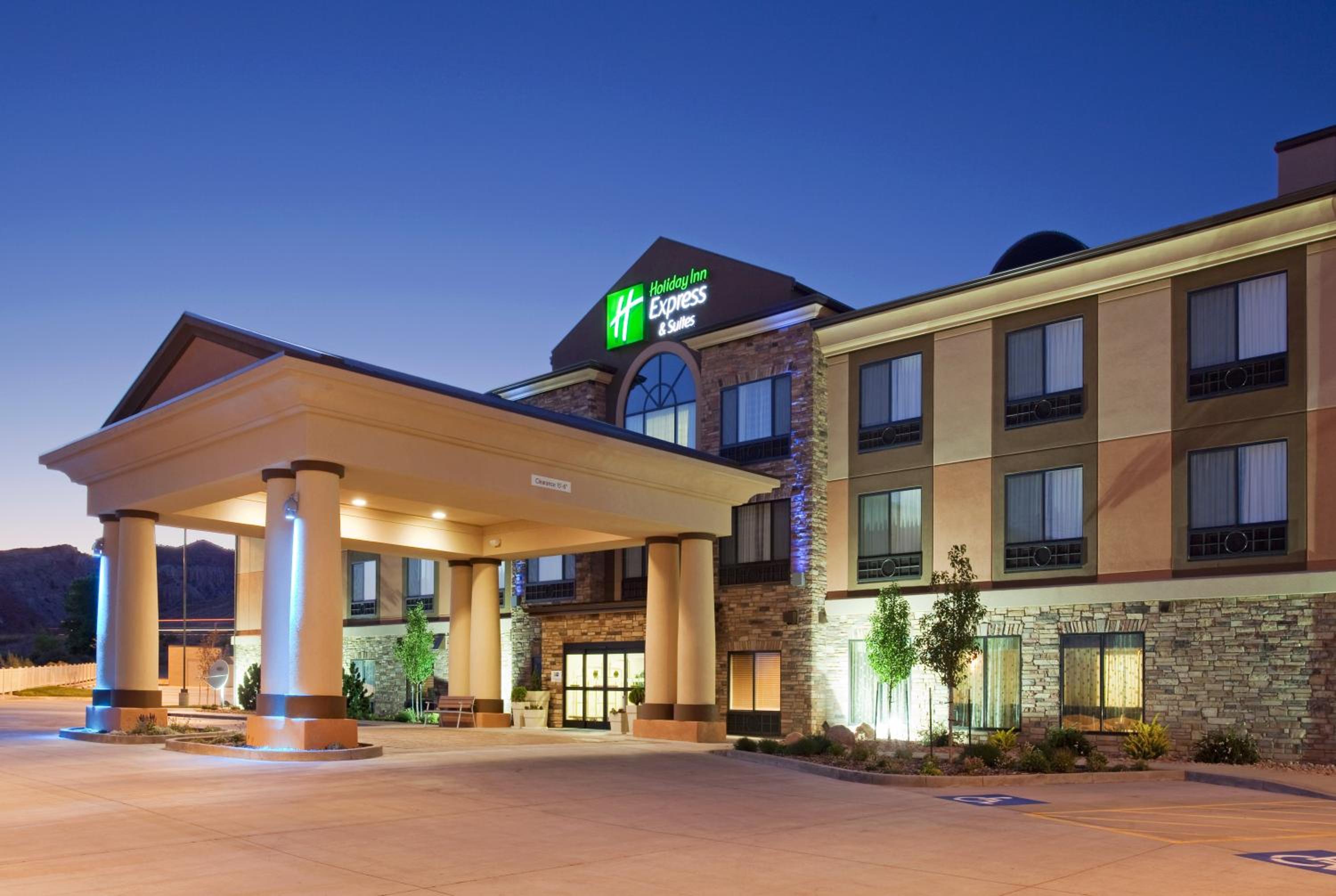 Richfield Vacations - Holiday Inn Express Richfield, an IHG Hotel - Property Image 3