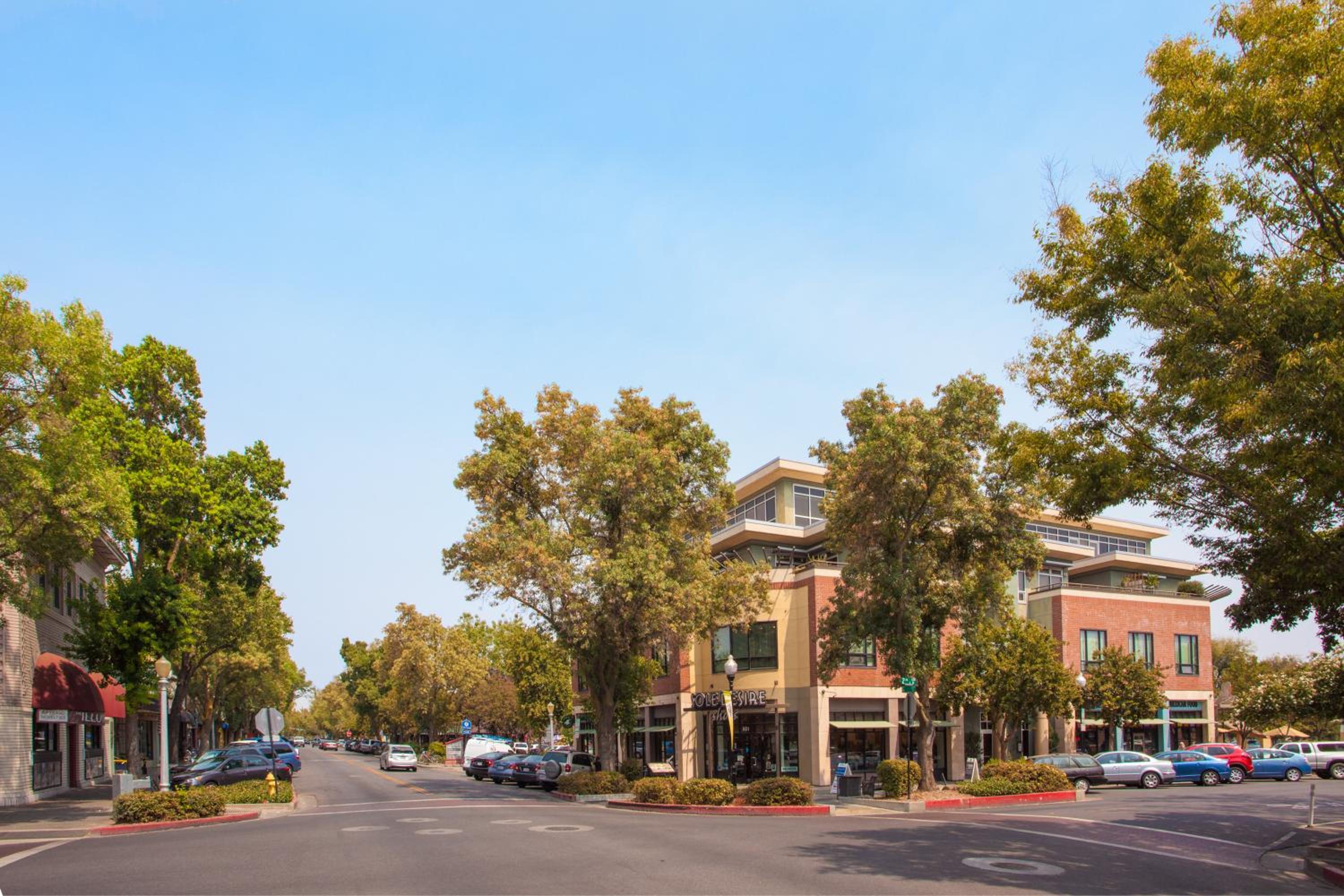 Holiday Inn Express Davis-University Area, an IHG Hotel - Property Image 31