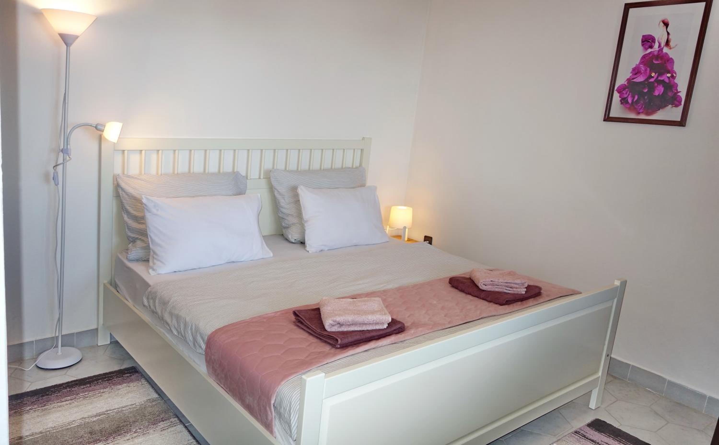 Tolena Heviz Apartments view 2