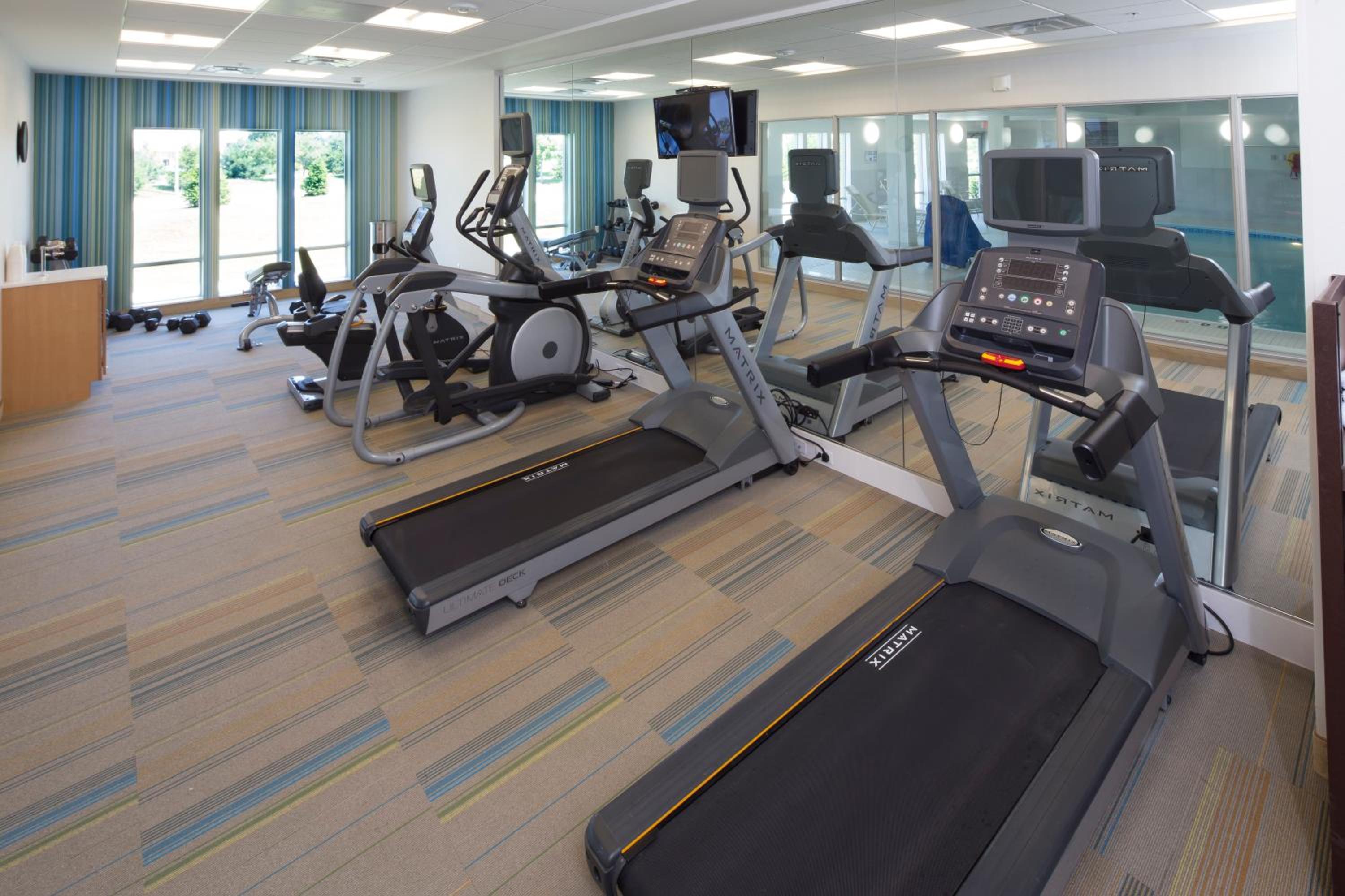 Port Huron Vacations - Holiday Inn Express  Suites Port Huron, an IHG Hotel - Property Image 4