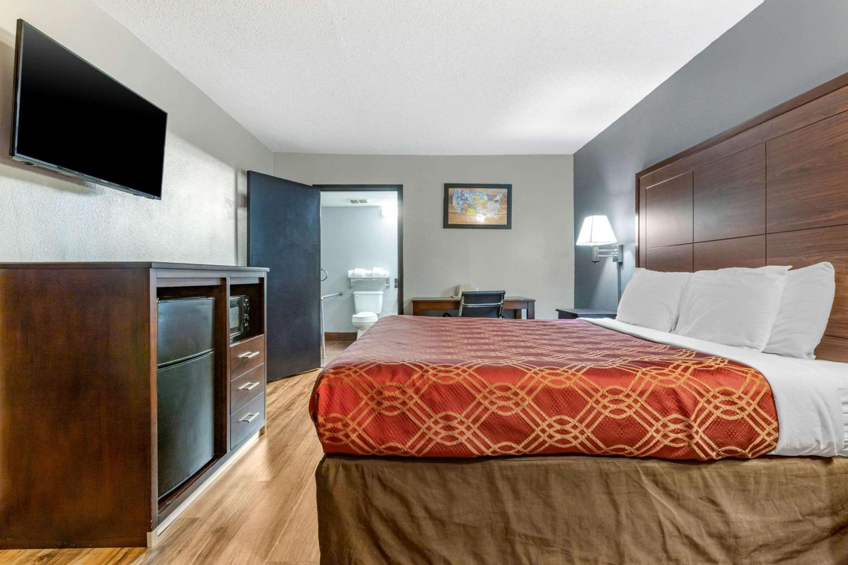 Econo Lodge Rock Hill Northeast