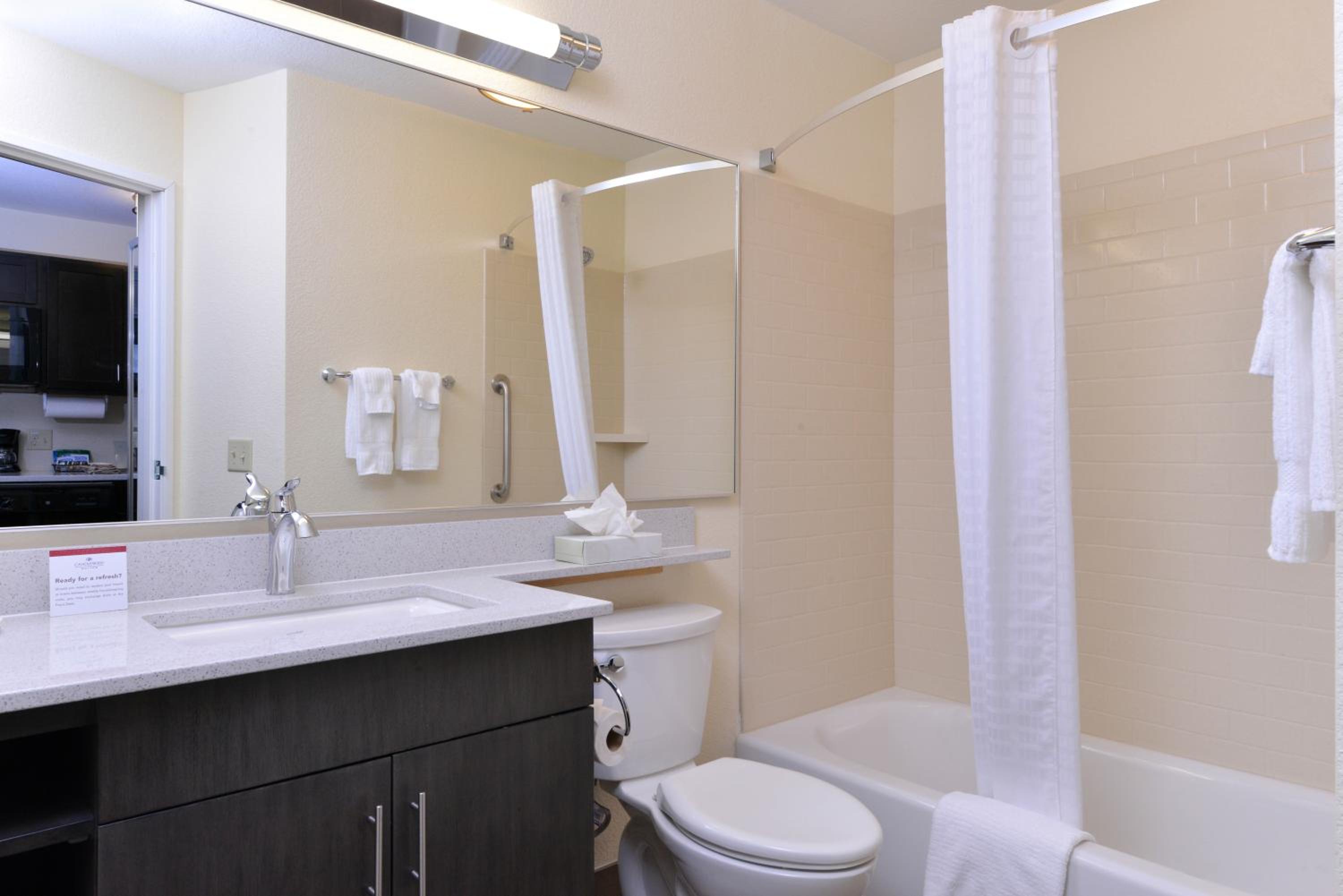 Casper Vacations - Candlewood Suites Casper, an IHG Hotel - Property Image 11