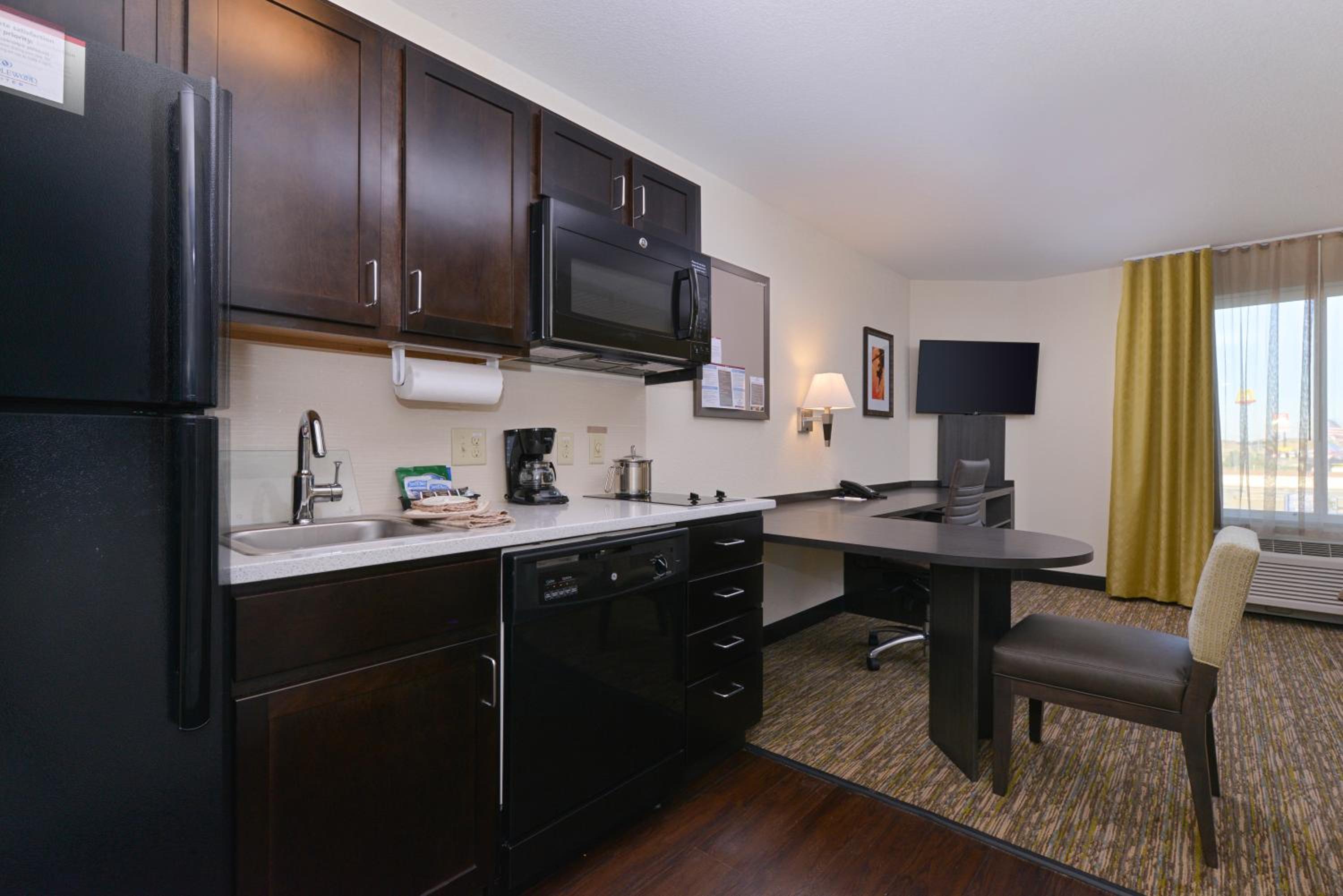 Casper Vacations - Candlewood Suites Casper, an IHG Hotel - Property Image 3