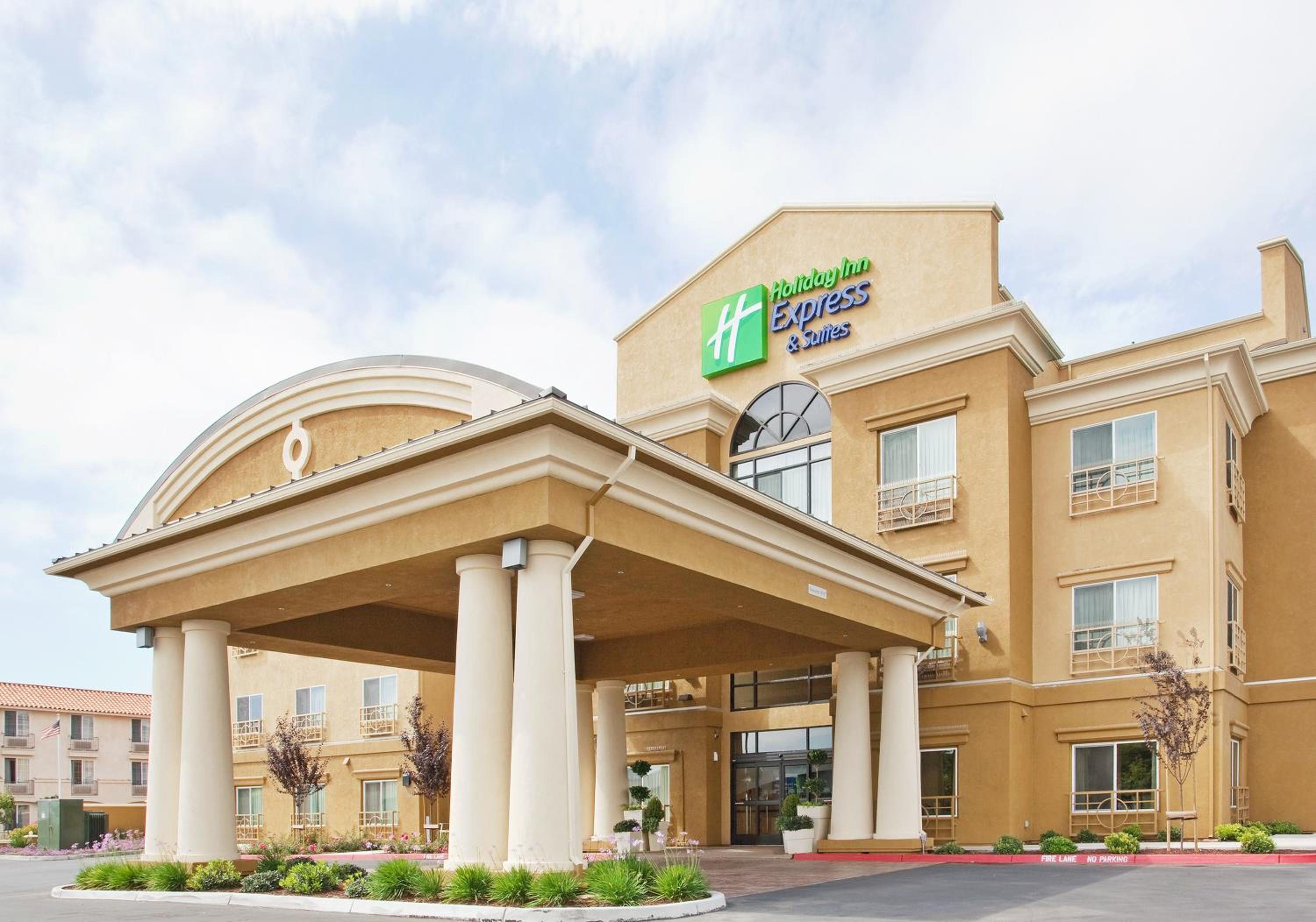 Hotel Holiday Inn Express & Suites Salinas By Ihg
