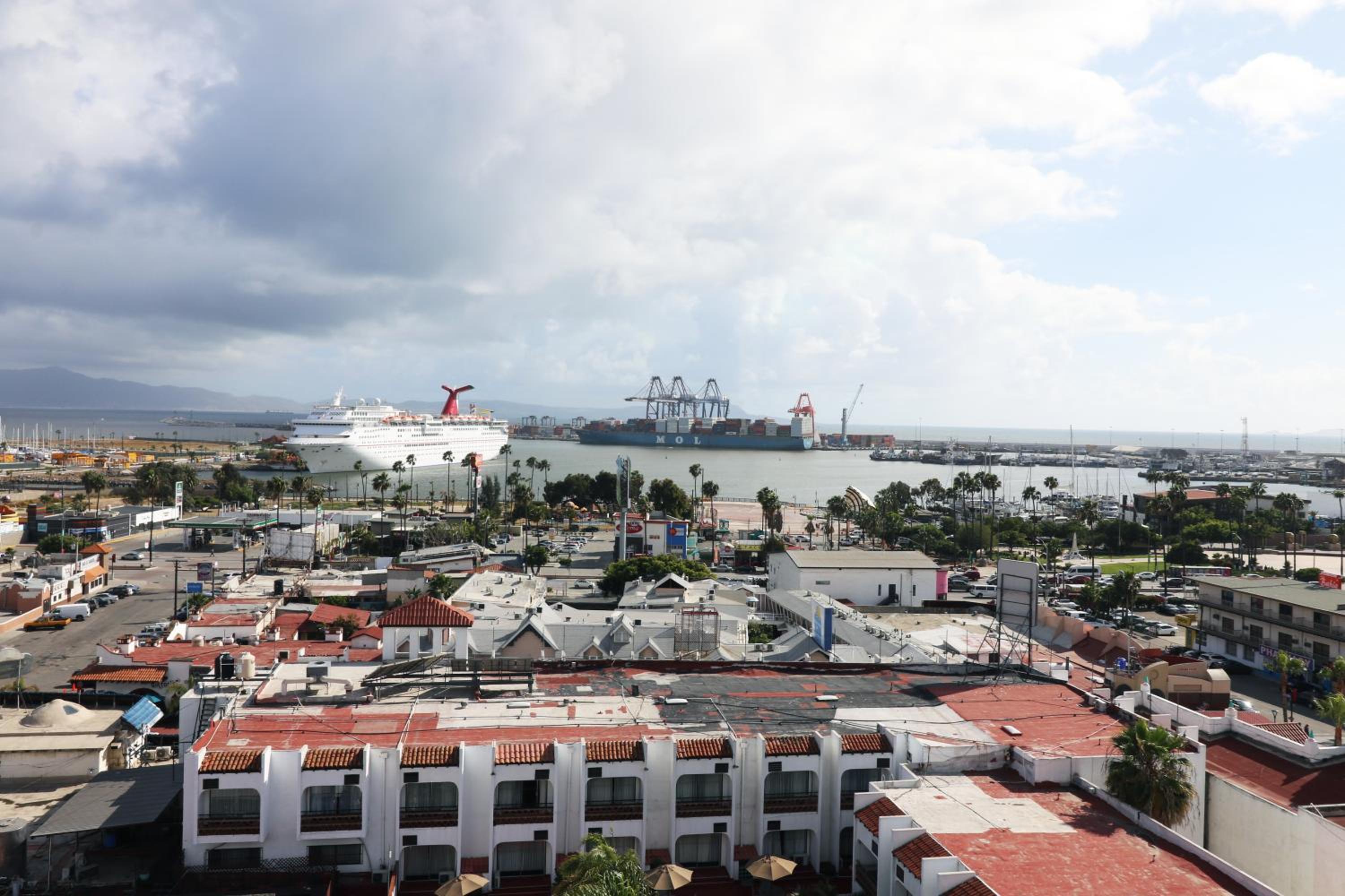 Ensenada Vacations - Holiday Inn Express Suites - Ensenada Centro, an IHG Hotel - Property Image 68