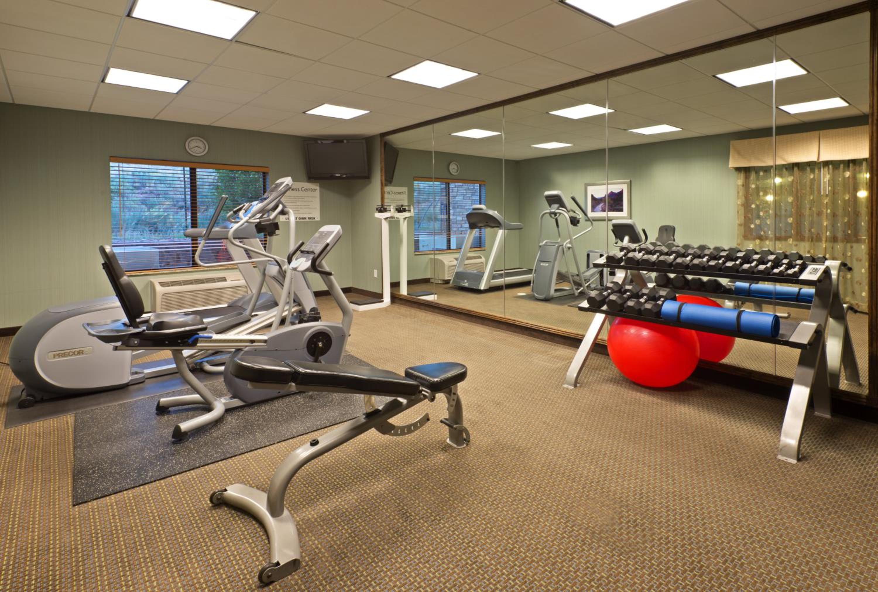 Richfield Vacations - Holiday Inn Express Richfield, an IHG Hotel - Property Image 7
