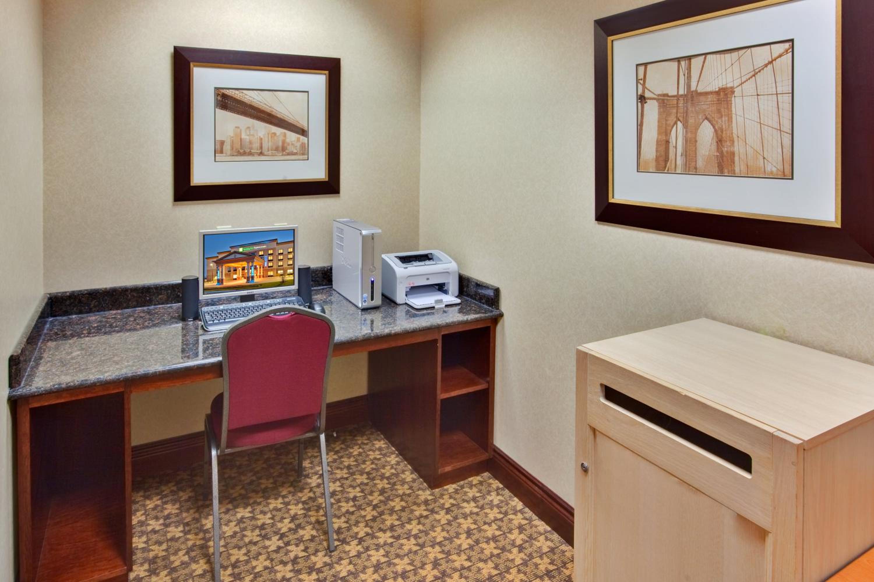 Brockville Vacations - Holiday Inn Express Hotel  Suites Brockville, an IHG Hotel - Property Image 25