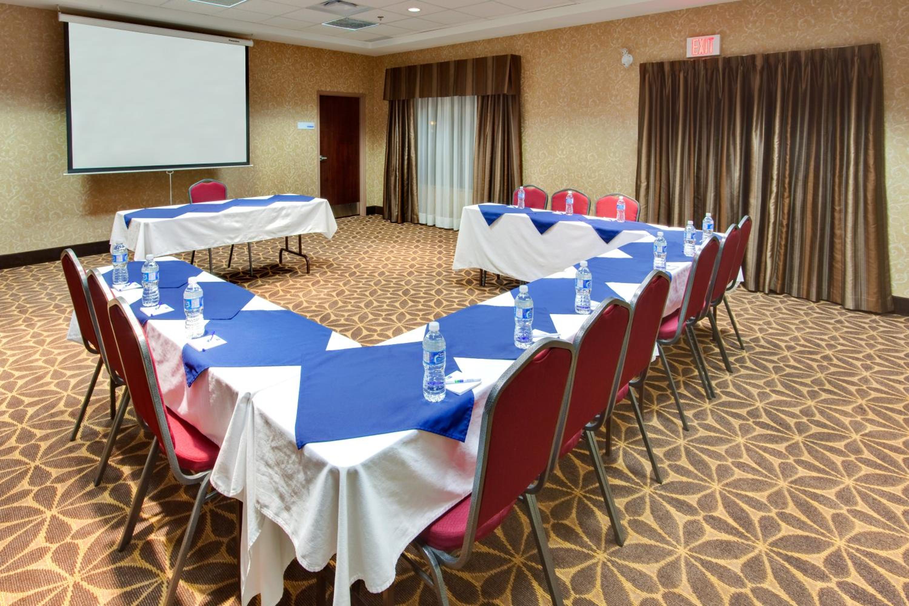 Brockville Vacations - Holiday Inn Express Hotel  Suites Brockville, an IHG Hotel - Property Image 19