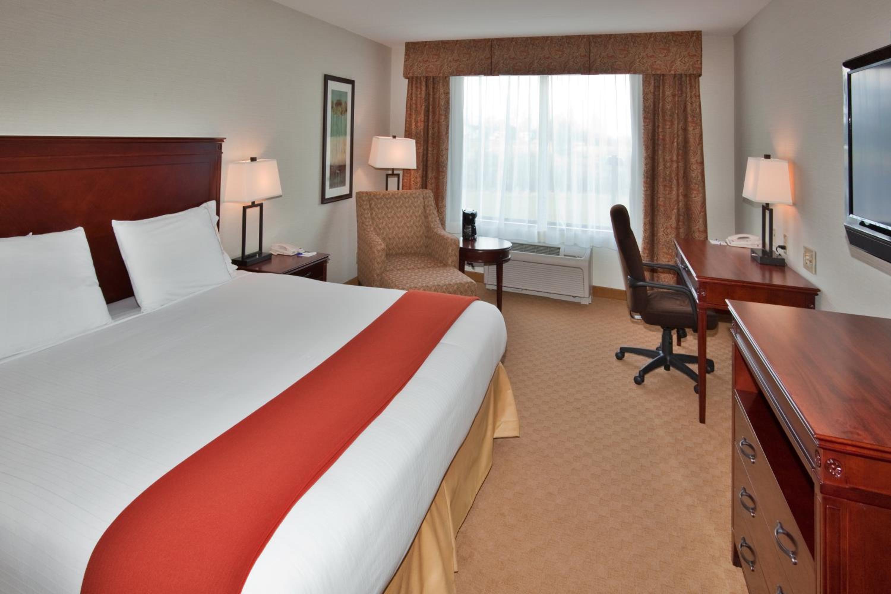 Brockville Vacations - Holiday Inn Express Hotel  Suites Brockville, an IHG Hotel - Property Image 20
