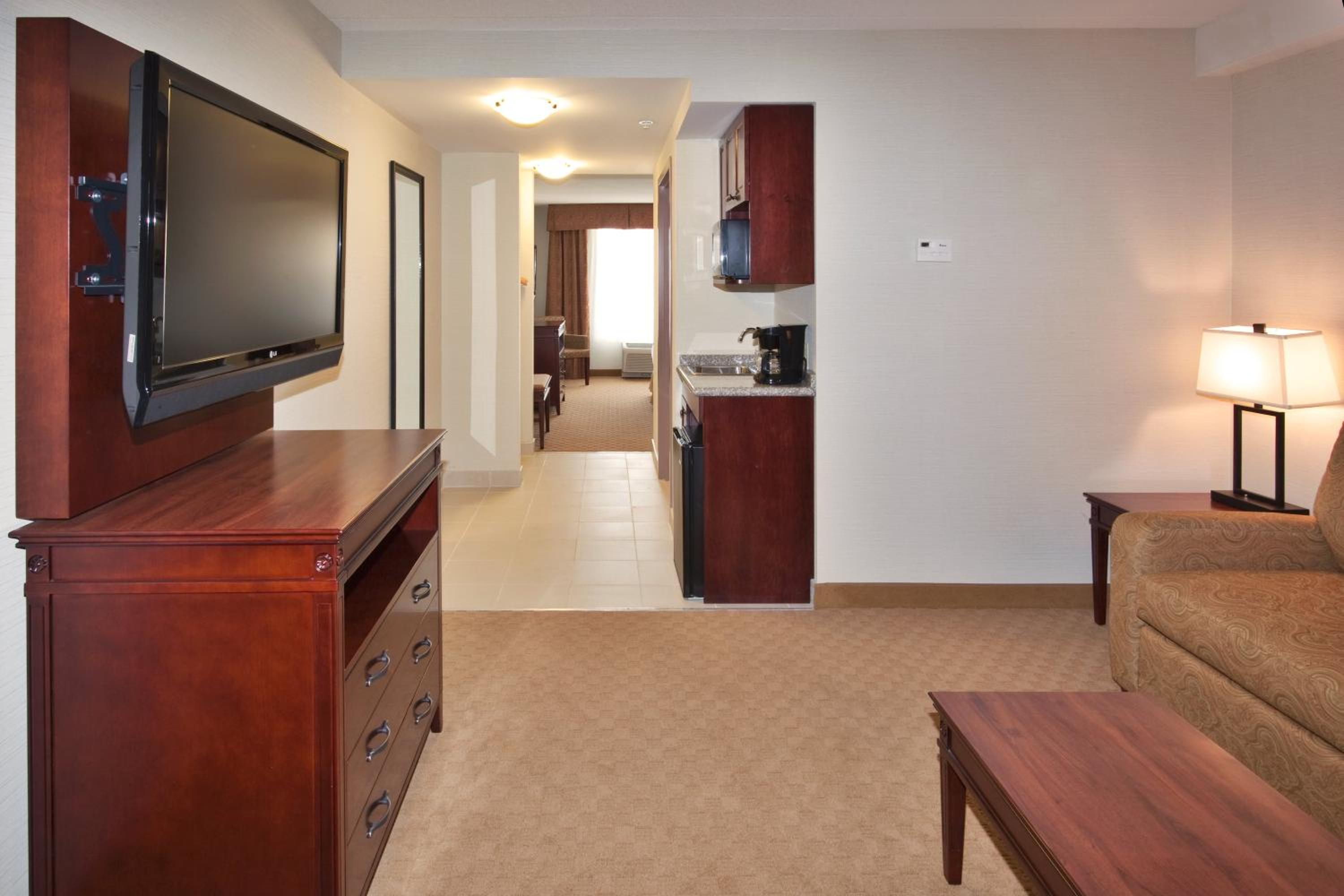 Brockville Vacations - Holiday Inn Express Hotel  Suites Brockville, an IHG Hotel - Property Image 2