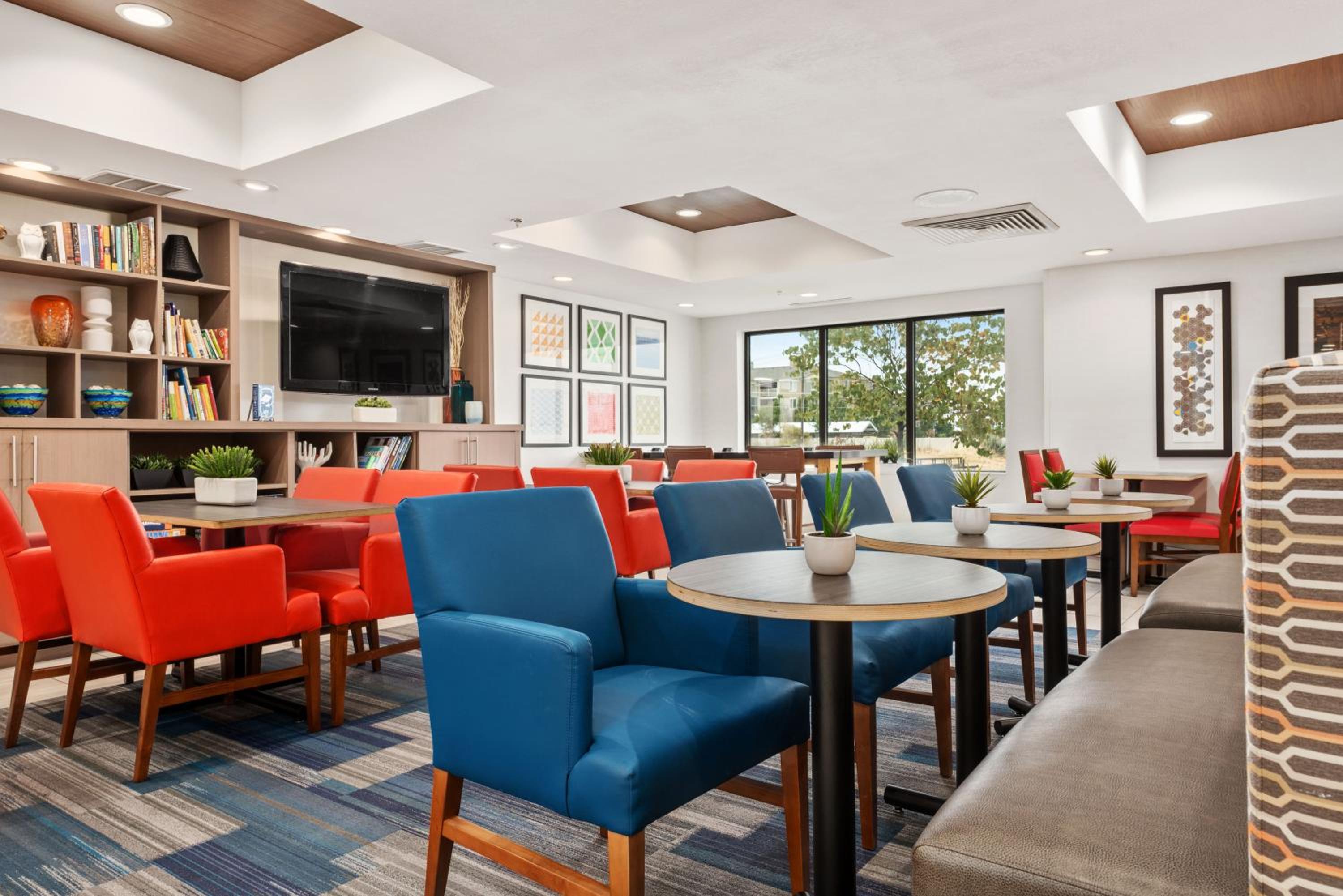 Holiday Inn Express West Valley City, an IHG Hotel - Property Image 21