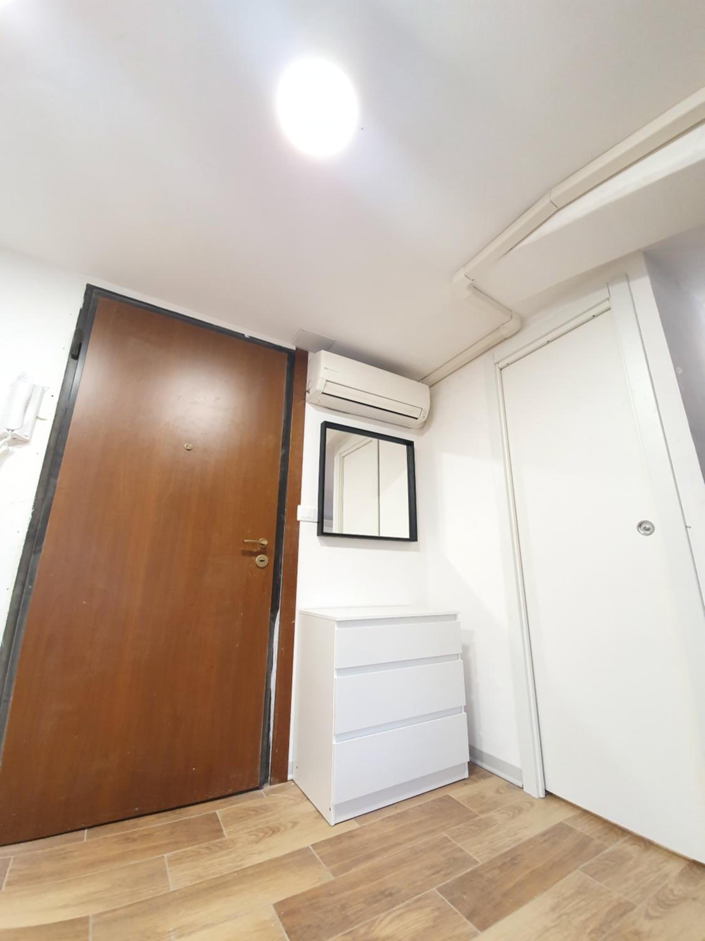 Casa Grifon en Turin — hotel room