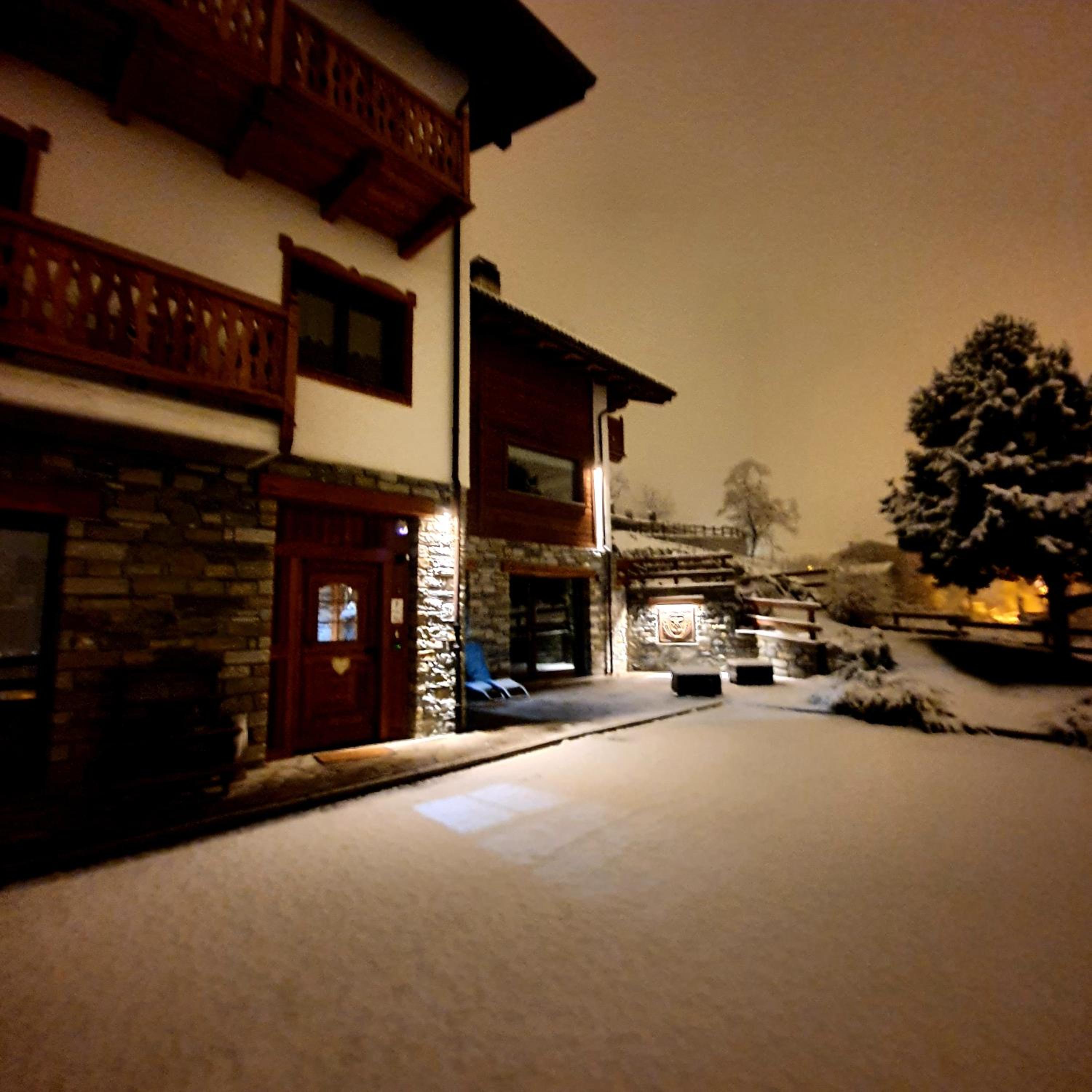 Photo 23