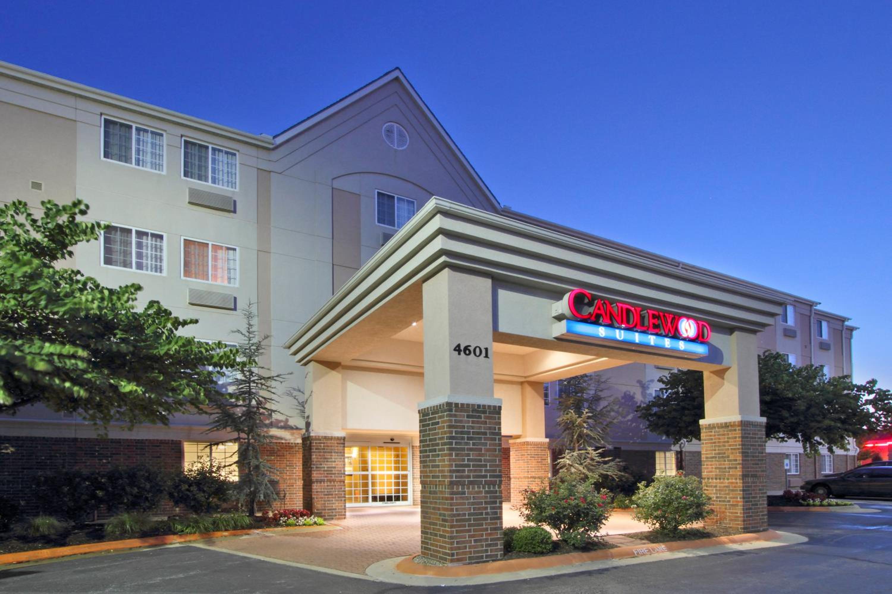 Hotel Candlewood Suites Rogers-Bentonville, an IHG Hotel - Image 1