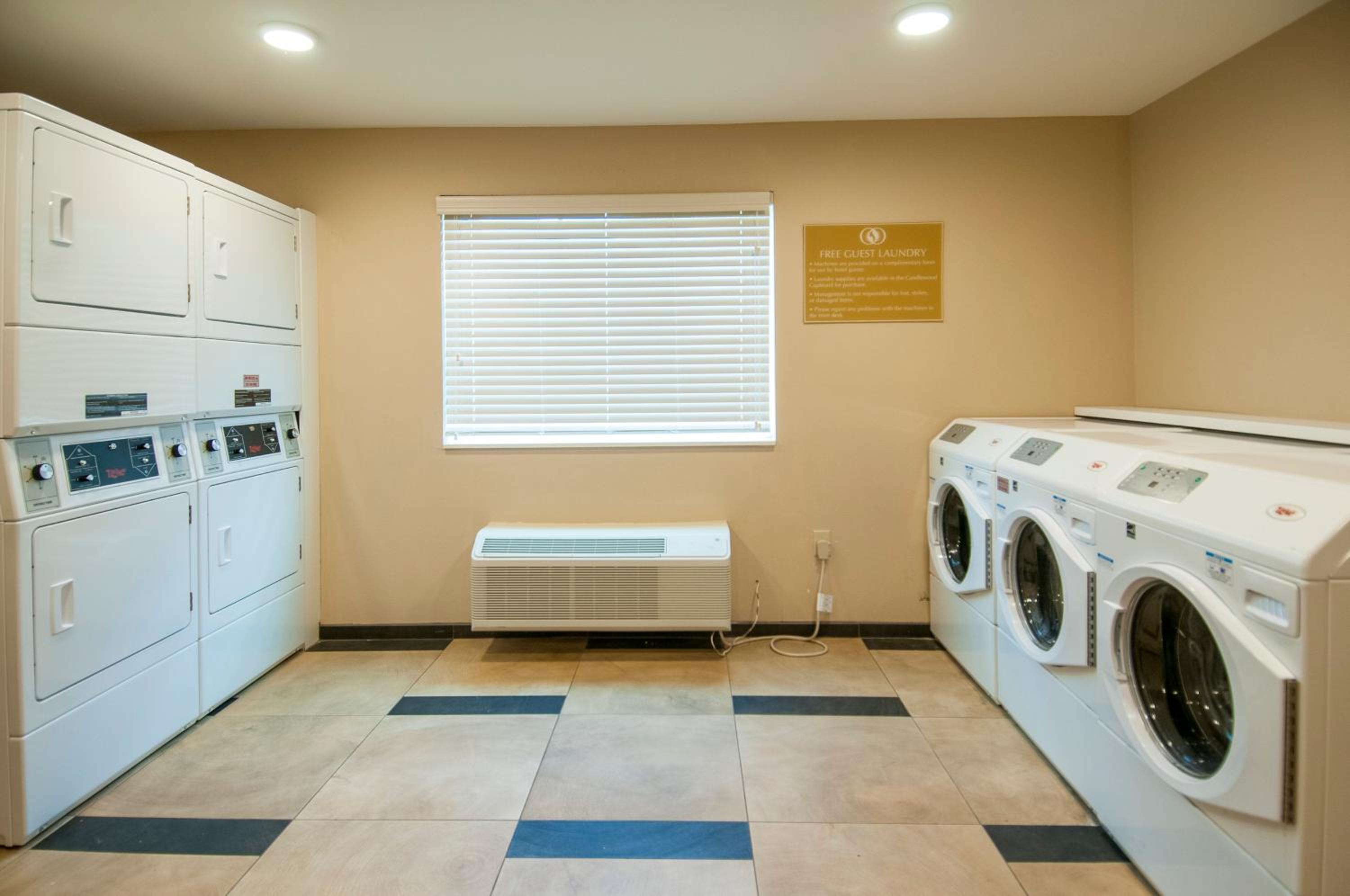 Candlewood Suites - Baton Rouge - College Drive by IHG