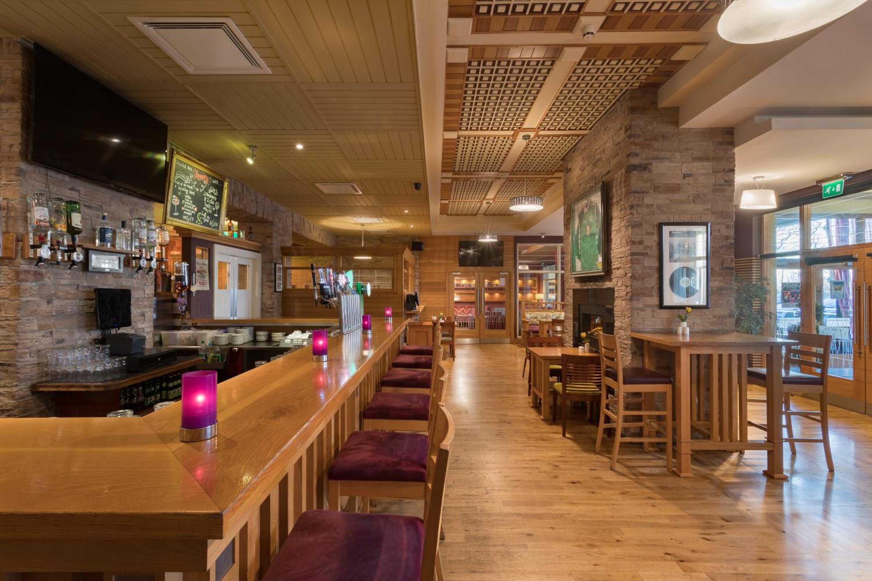 Raheen Woods Hotel