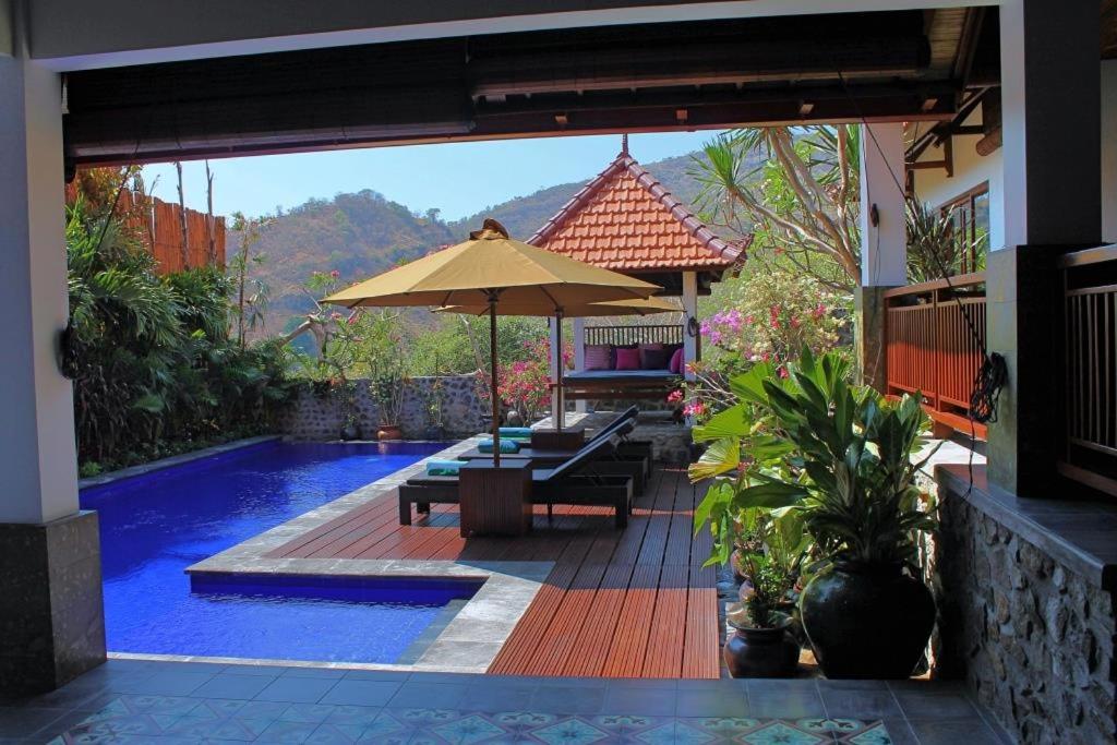 Villa Bukit Malas 4, 4 Bedroom Villa and Pool view 3