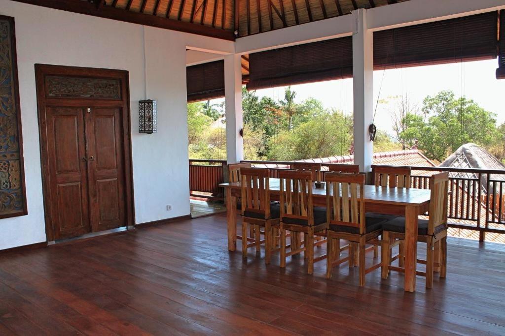 Villa Bukit Malas 4, 4 Bedroom Villa and Pool view 4