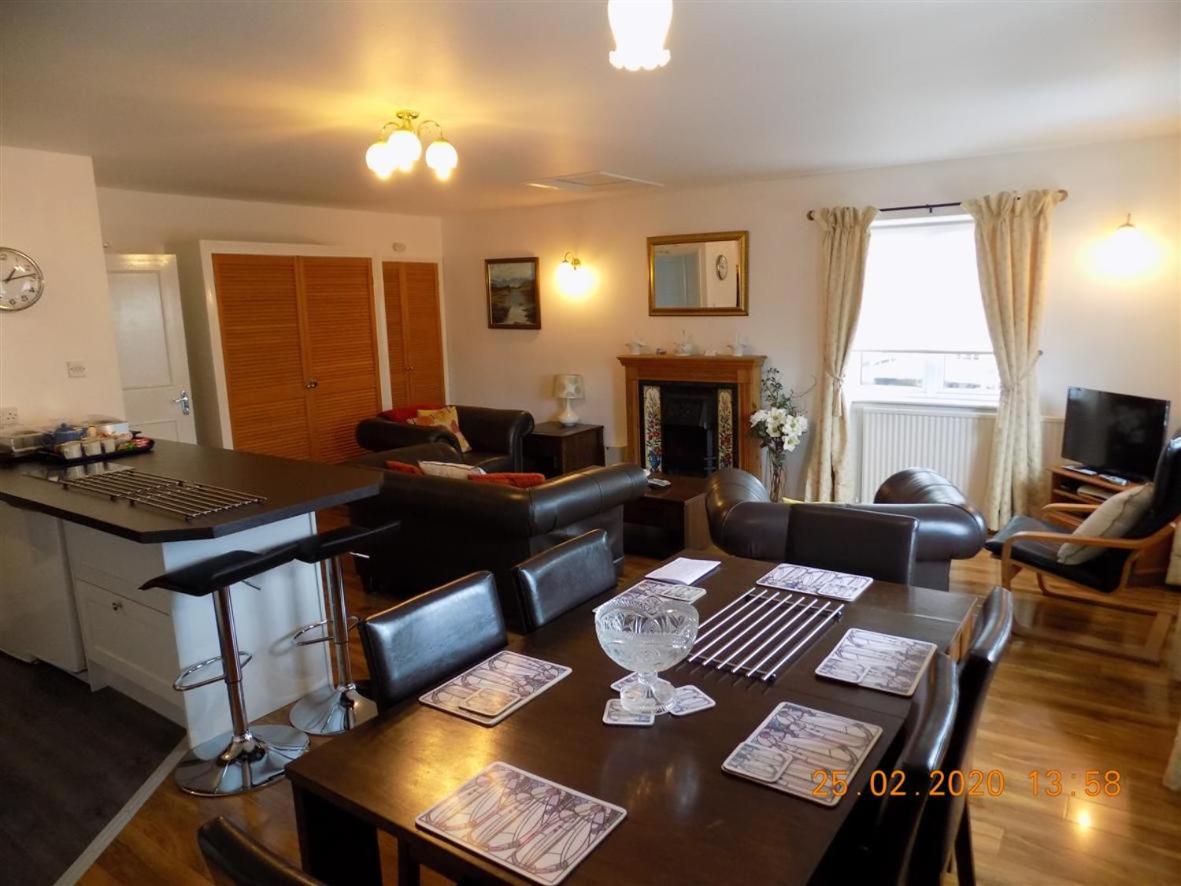 Oakdene Apartments