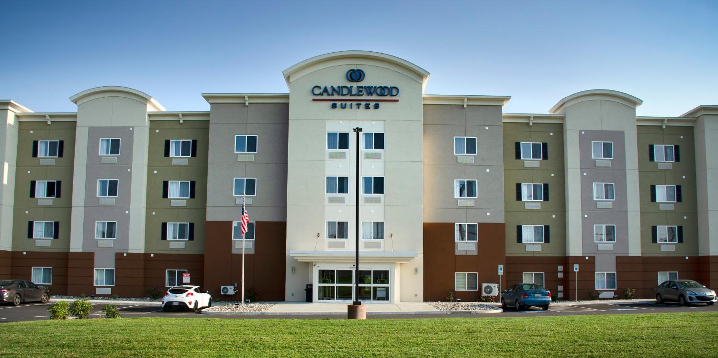 Lancaster Vacations - Candlewood Suites - Lancaster West, an IHG Hotel - Property Image 11