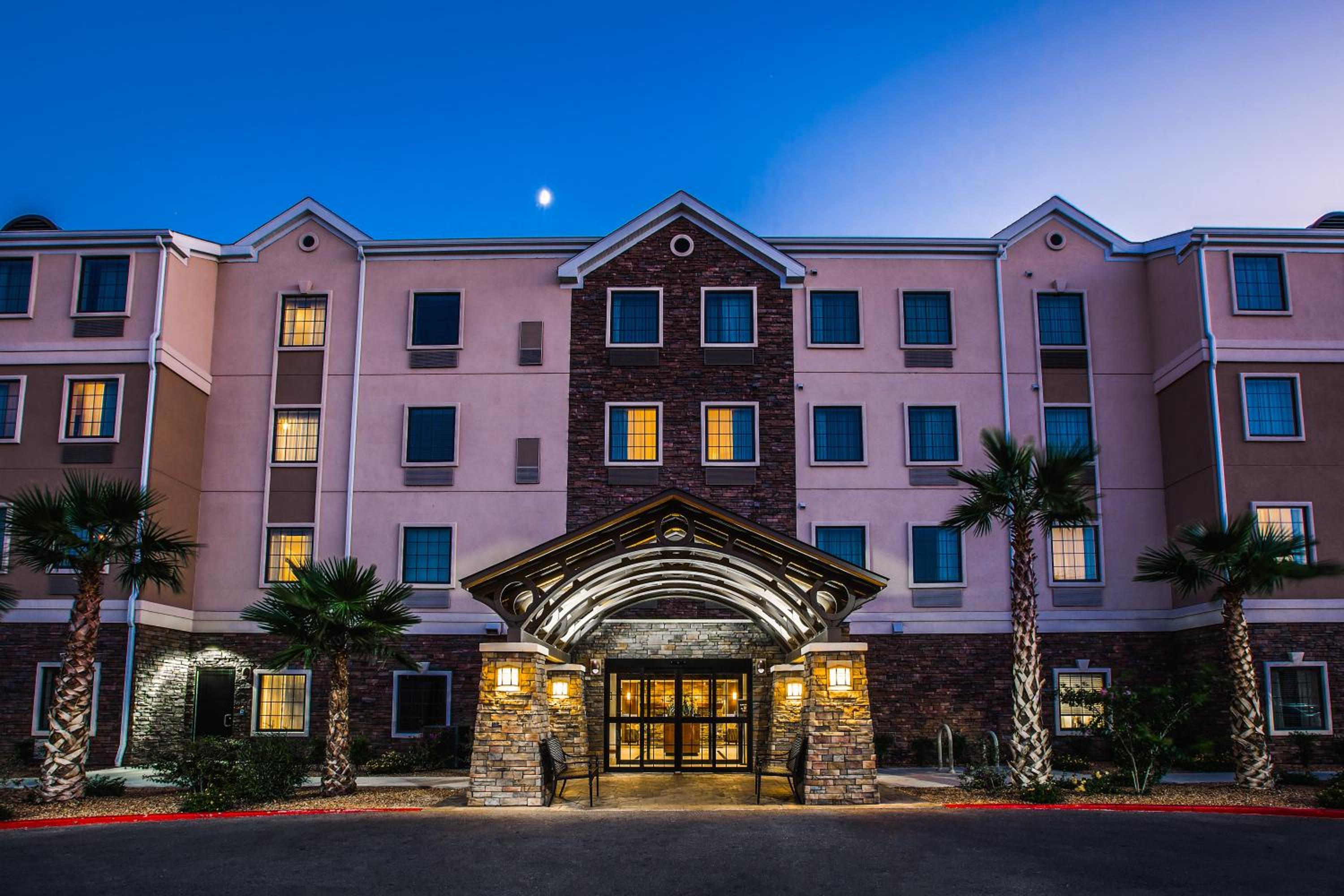 Hotel Staybridge Suites El Paso Airport, an IHG Hotel - Image 1