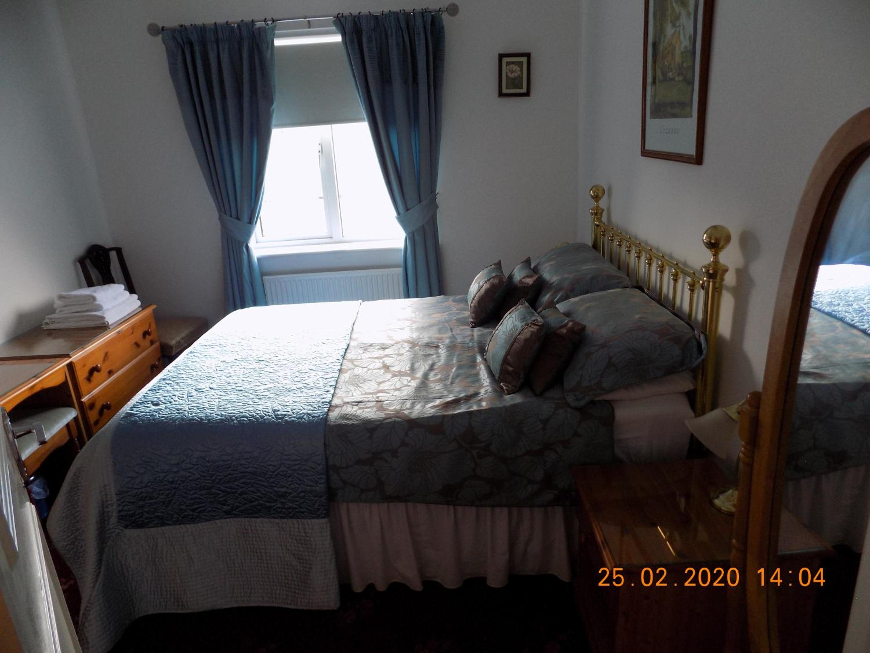 Oakdene Apartments