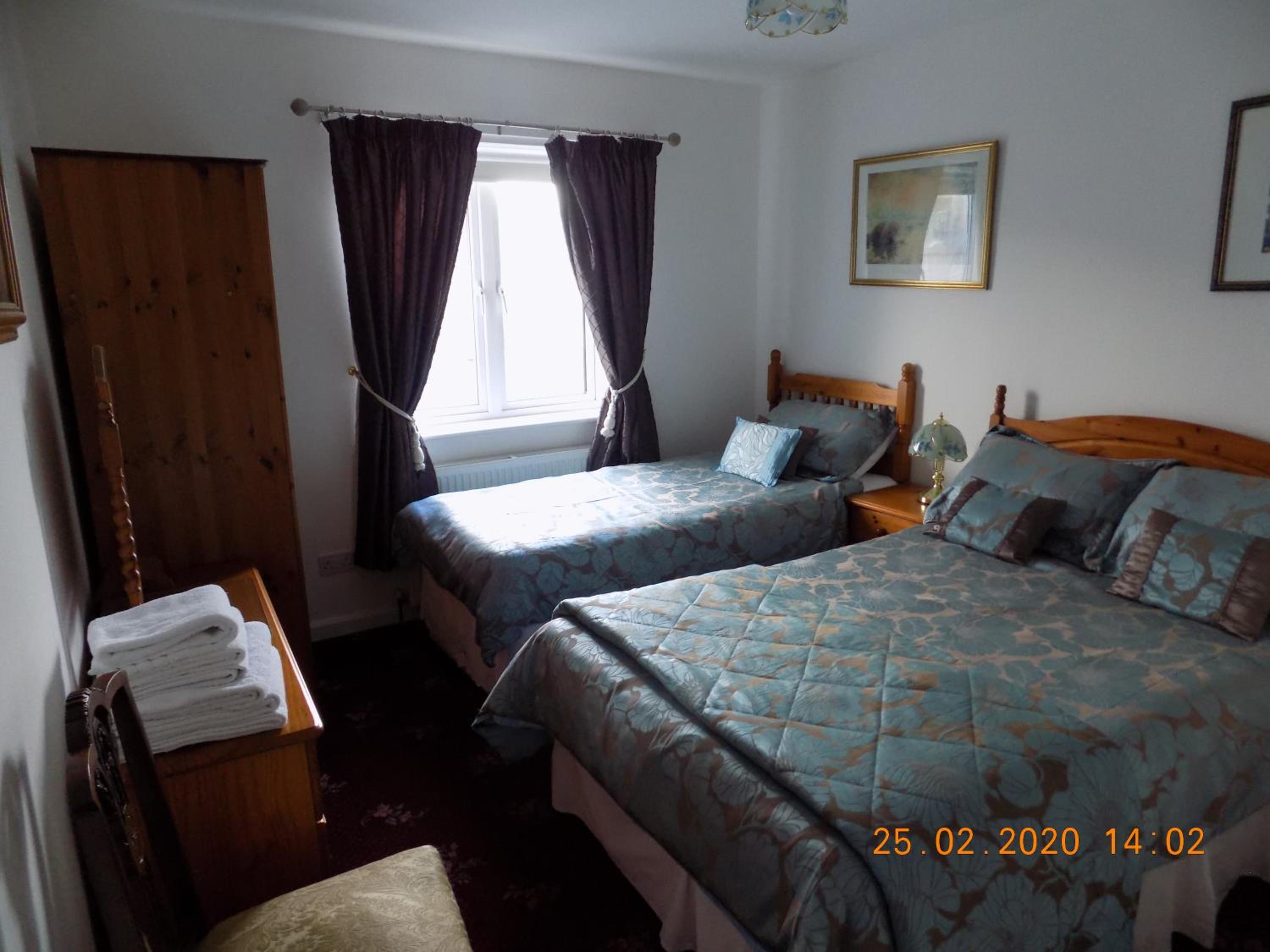 Oakdene Apartments