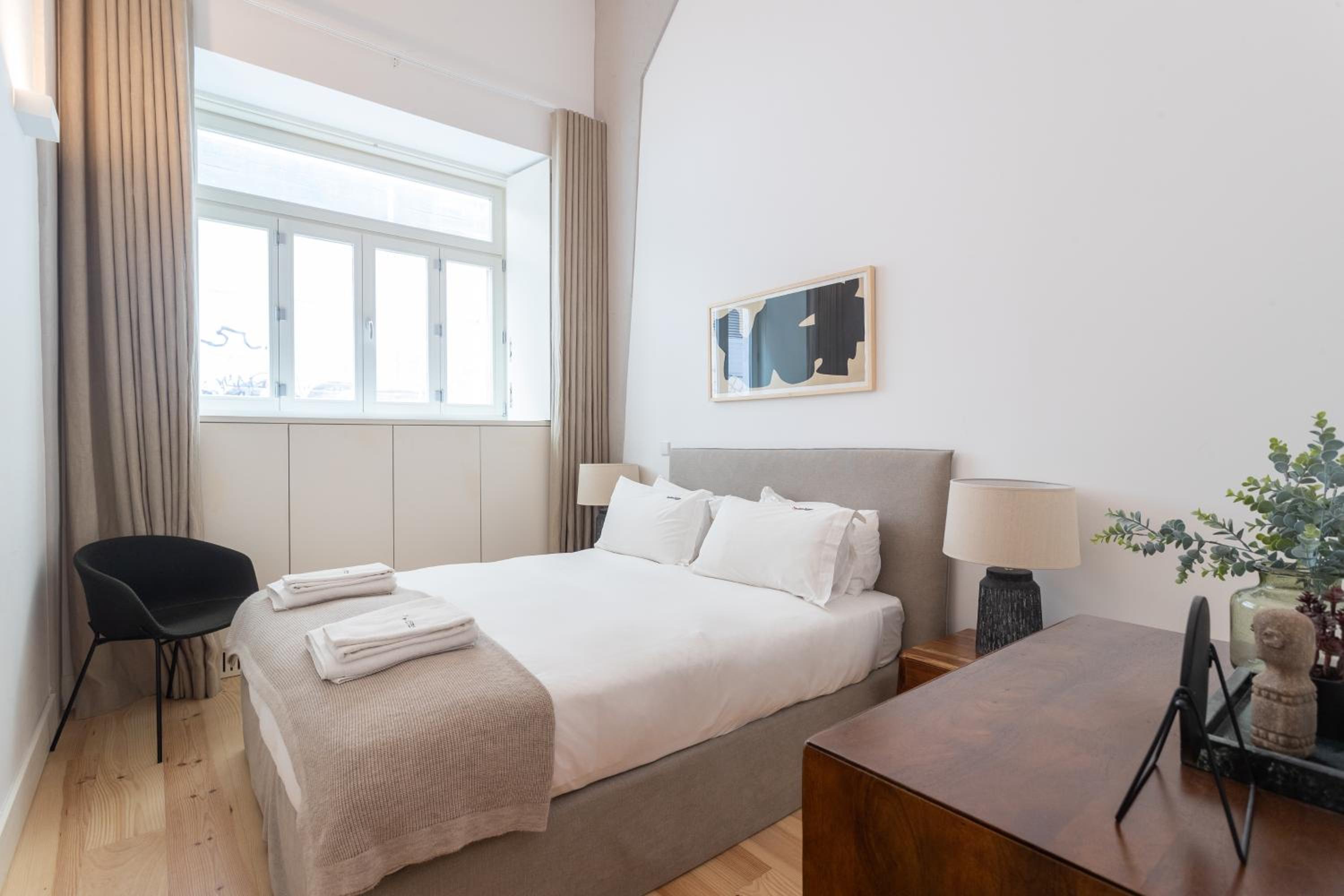 FLH Cais Sodré Design Duplex - Ribeira 11 view 2