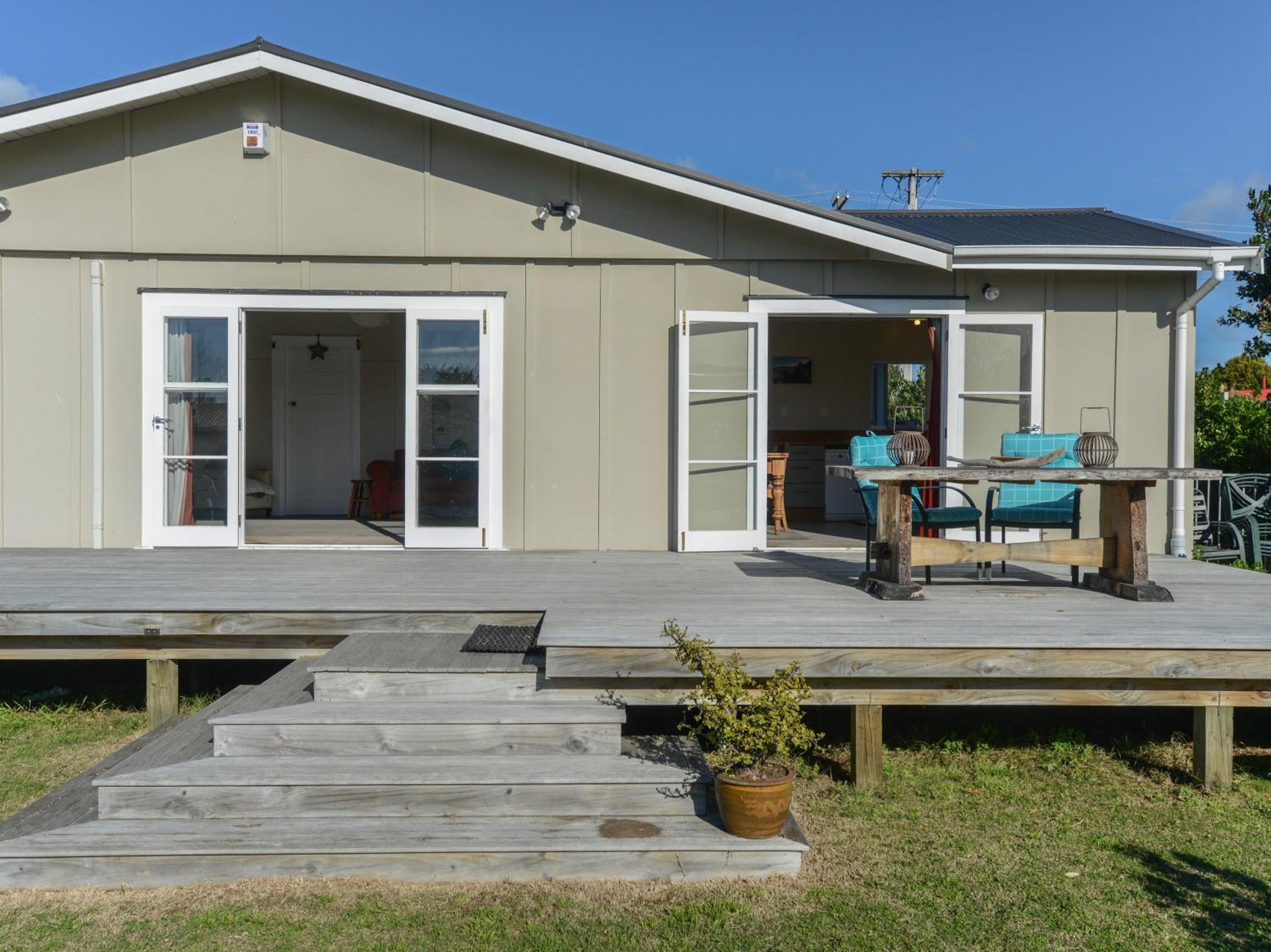 Harper Haven - Waimarama Holiday Home