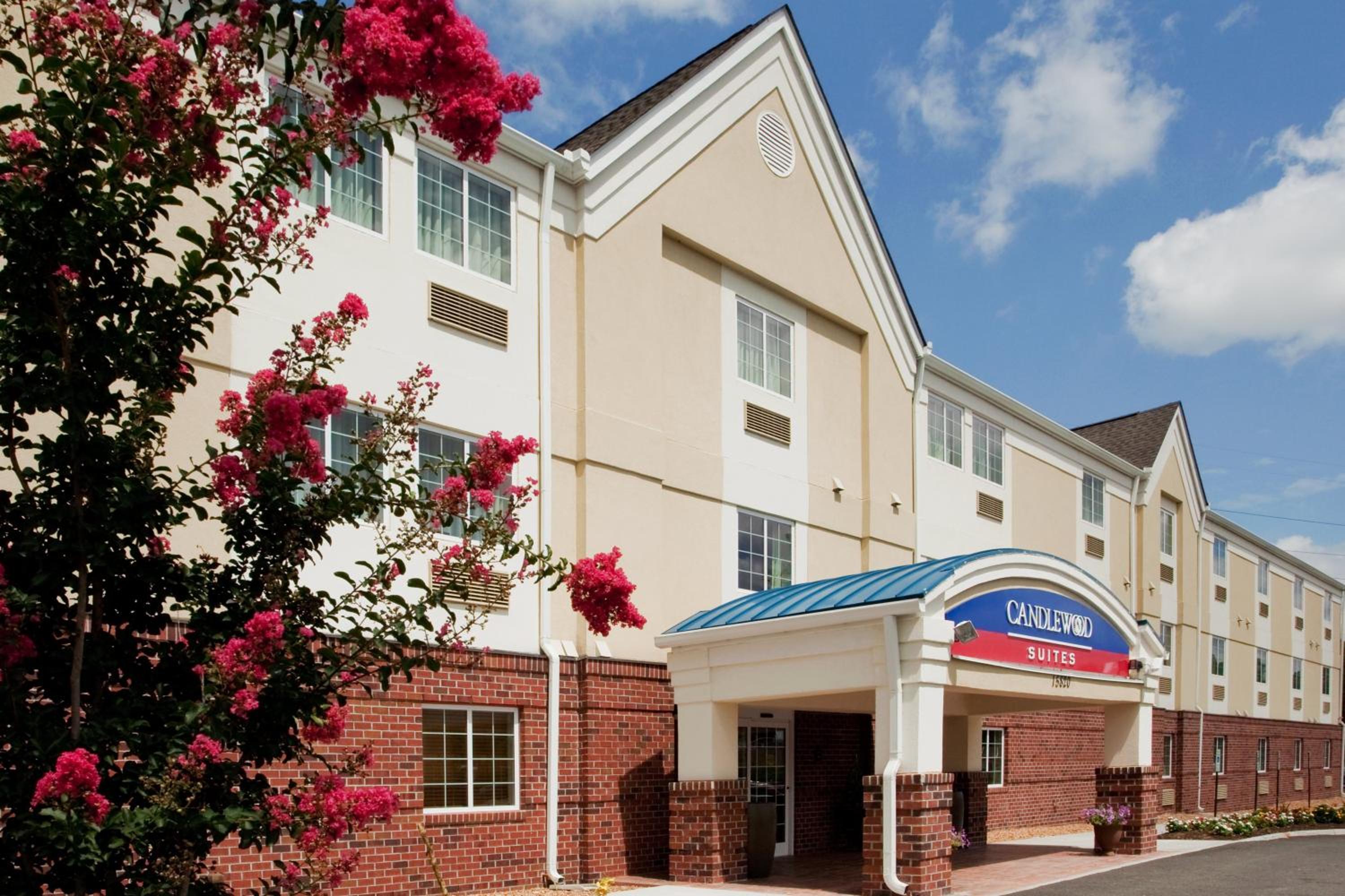 Hotel Candlewood Suites Colonial Heights Fort Lee by IHG