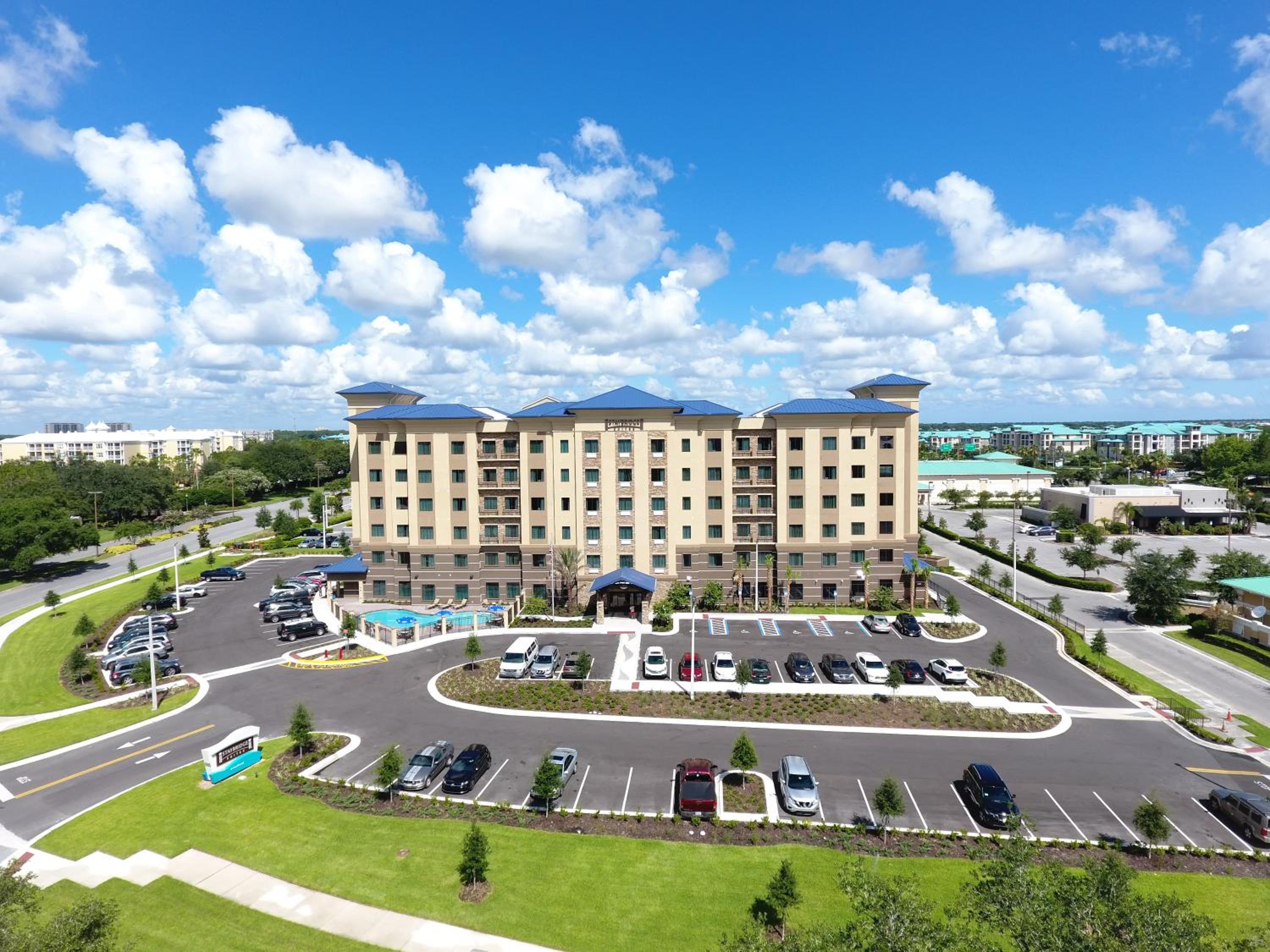 Hotel Staybridge Suites Orlando At Seaworld By Ihg