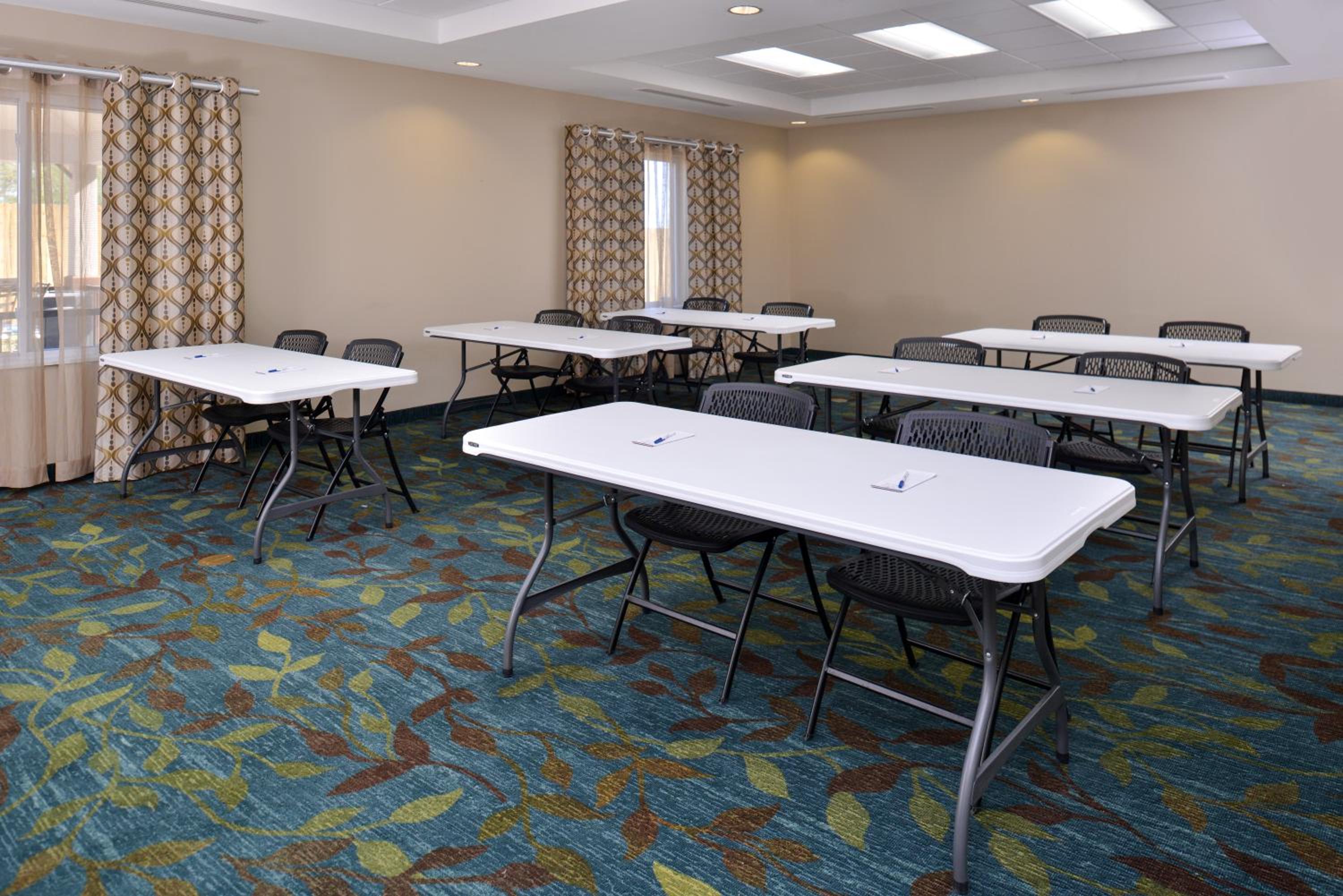 Candlewood Suites Kenedy by IHG