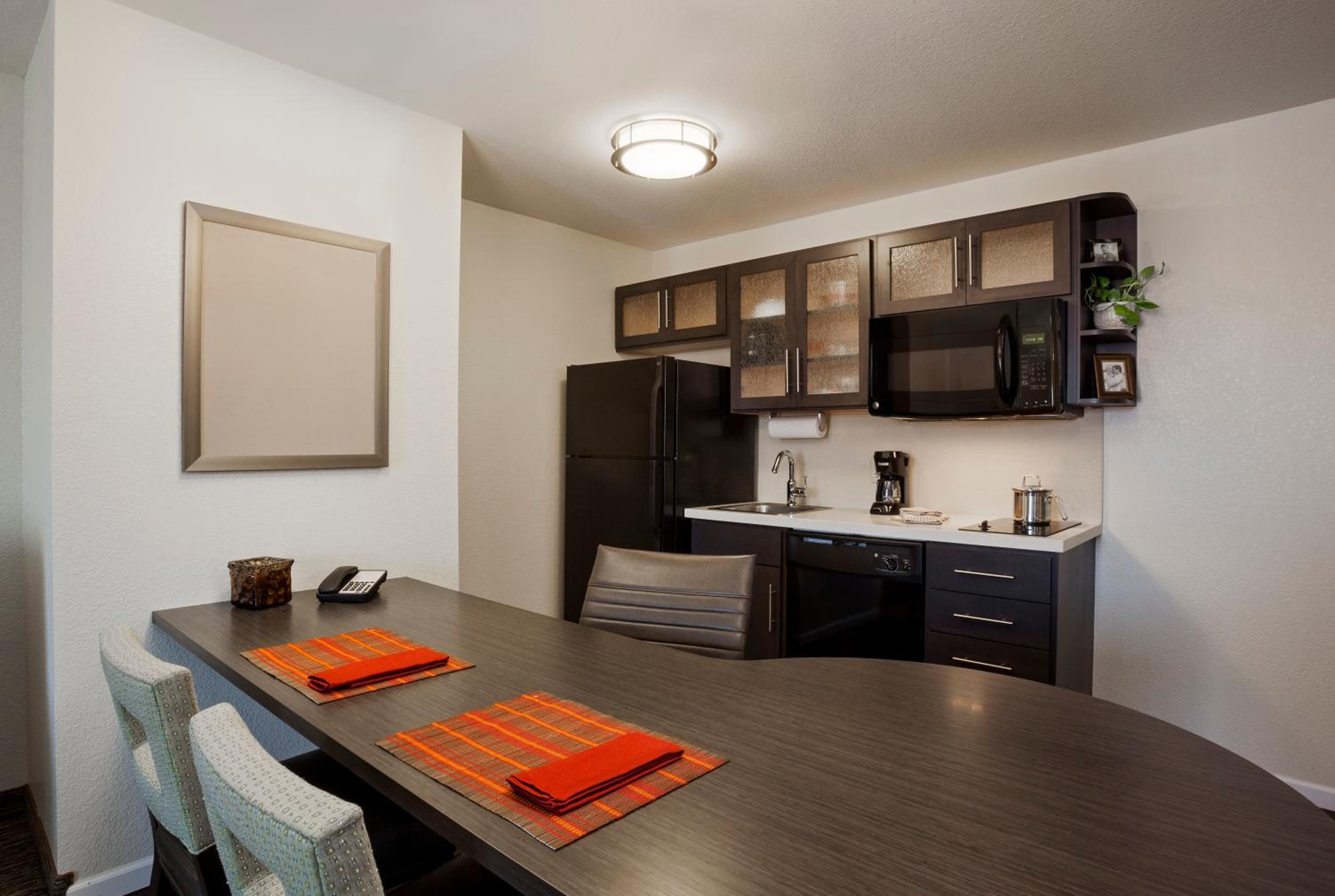 Candlewood Suites Kenedy by IHG