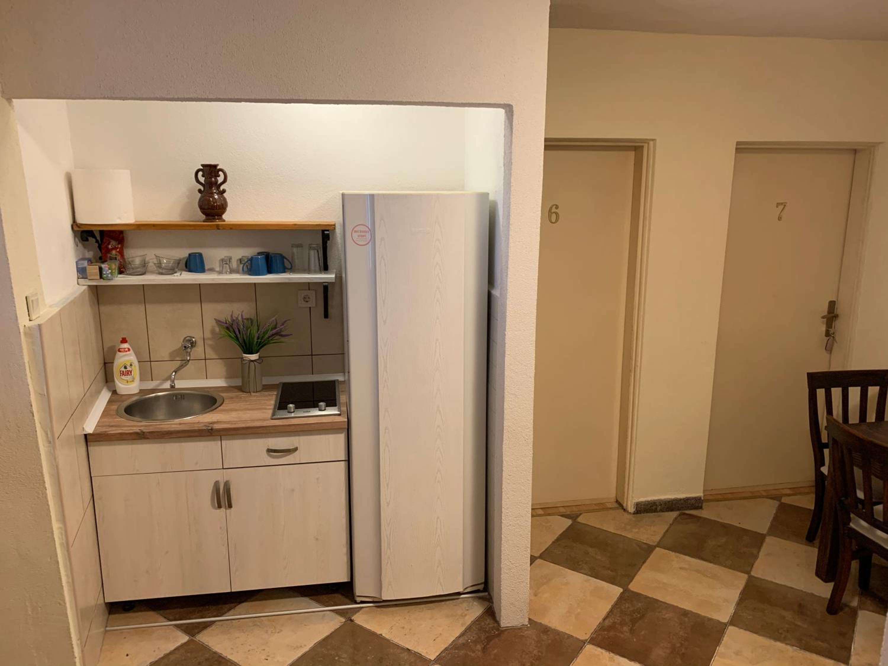 Viktor Rooms view 5
