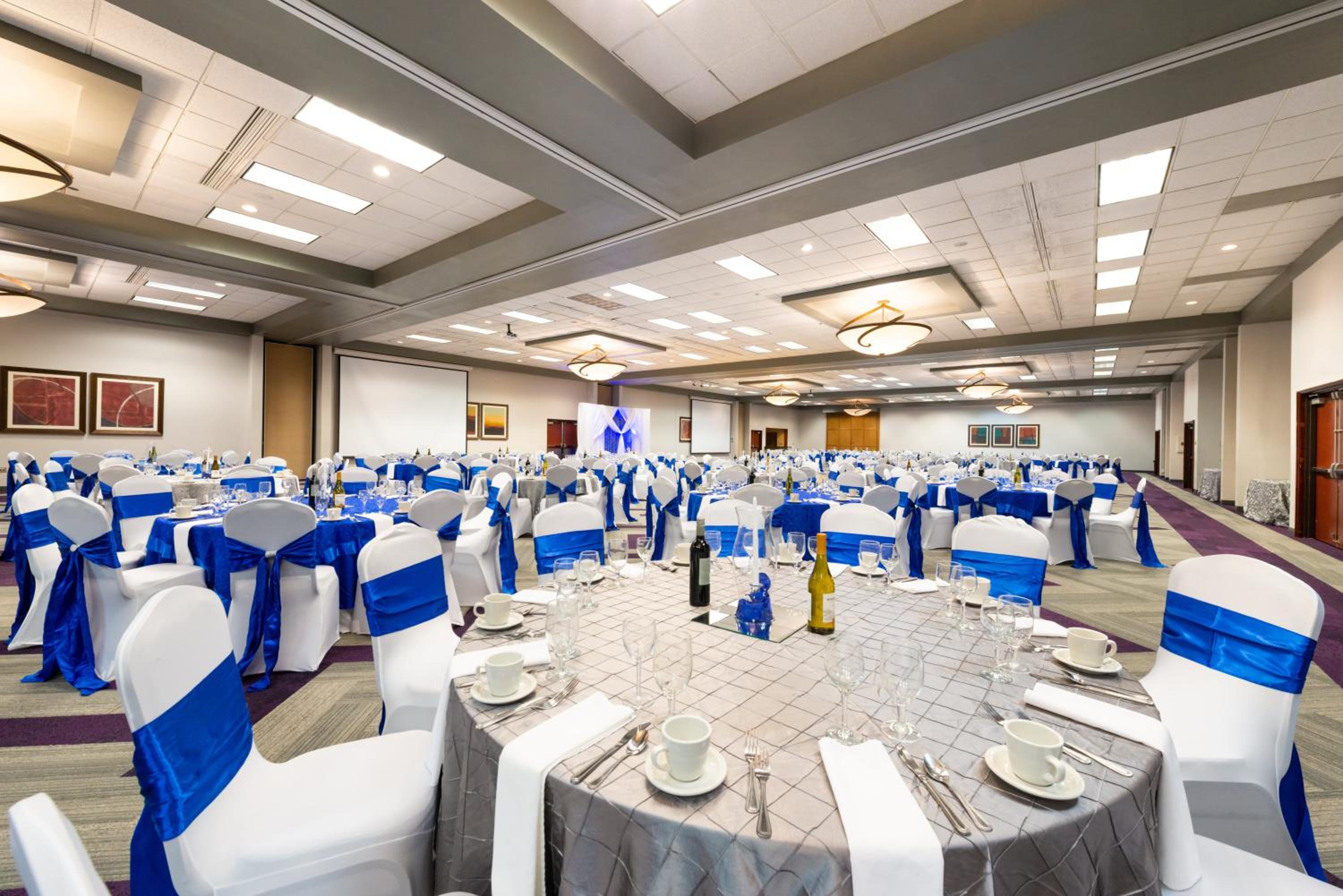 Beaumont Vacations - Holiday Inn Hotel and Suites Beaumont-Plaza I-10 Walden, an IHG Hotel - Property Image 36