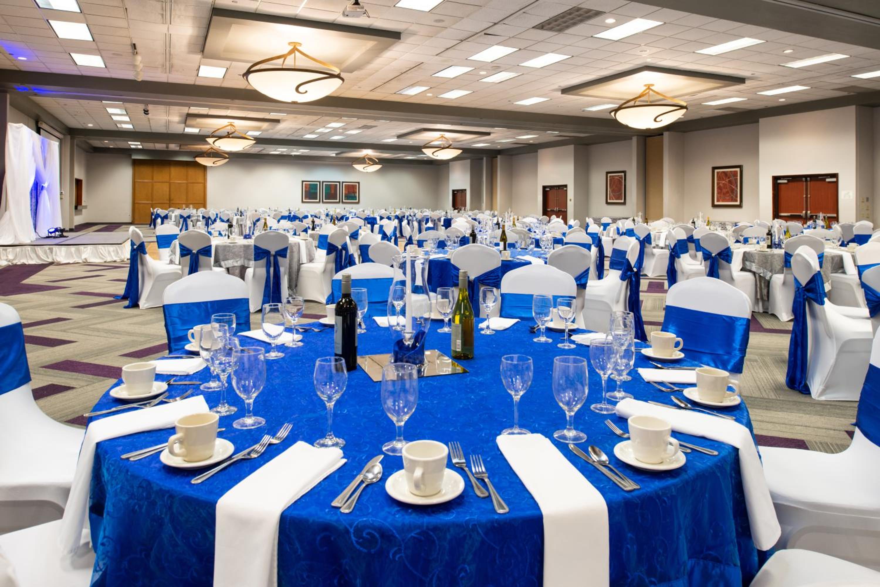 Beaumont Vacations - Holiday Inn Hotel and Suites Beaumont-Plaza I-10 Walden, an IHG Hotel - Property Image 12