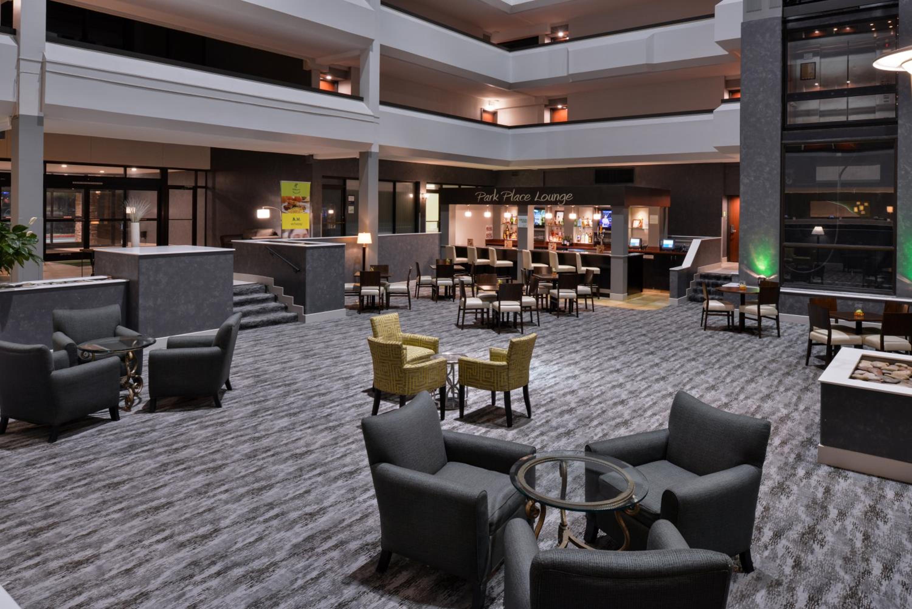 Beaumont Vacations - Holiday Inn Hotel and Suites Beaumont-Plaza I-10 Walden, an IHG Hotel - Property Image 24
