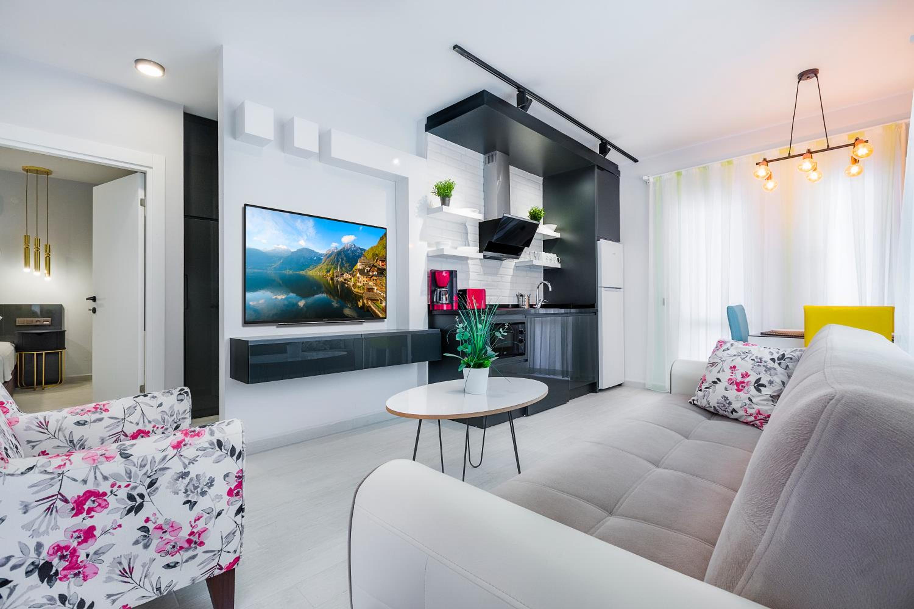 Twin Apart Hotel - Image 36