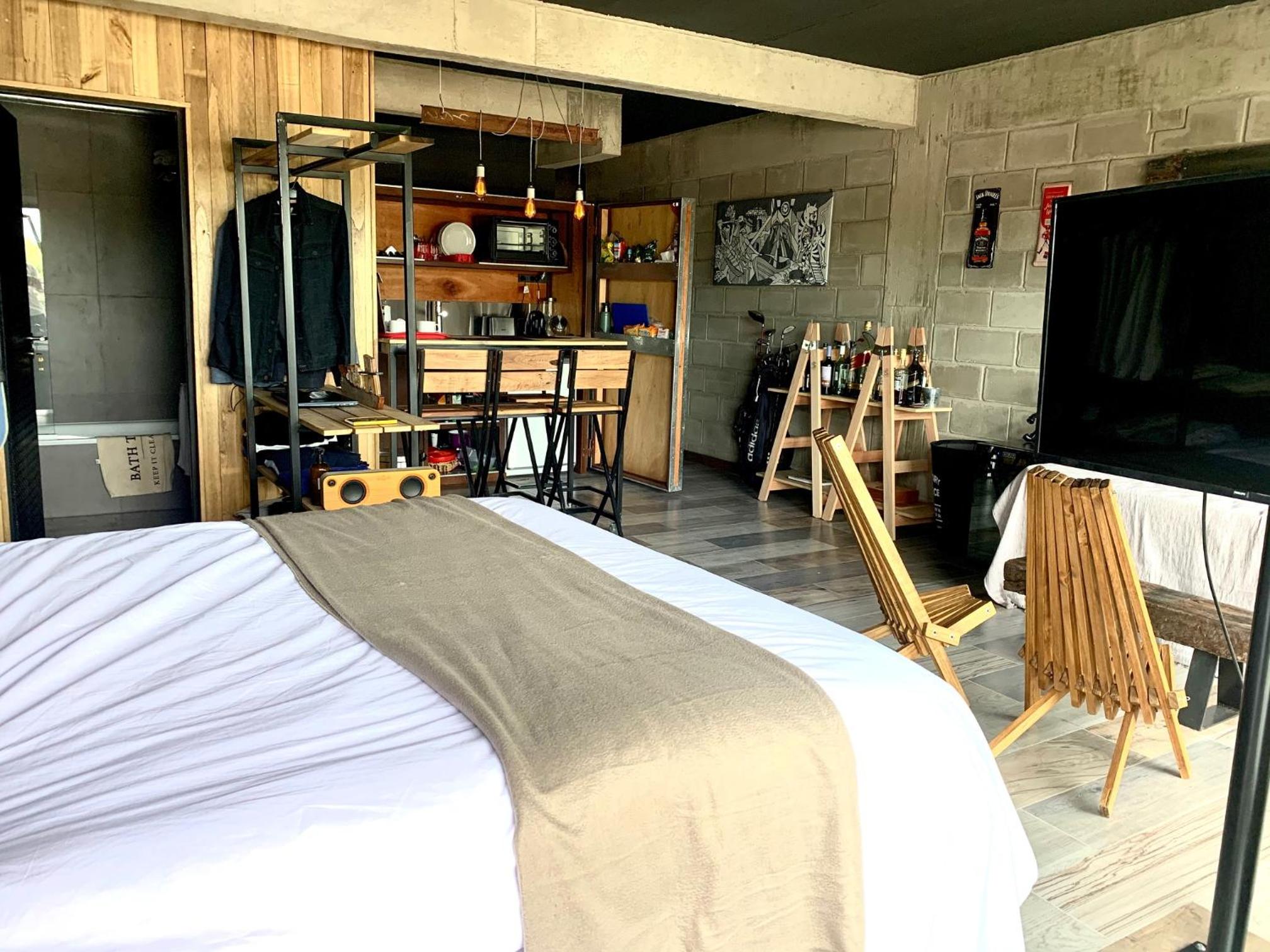 Lofts Mai Self Amenities