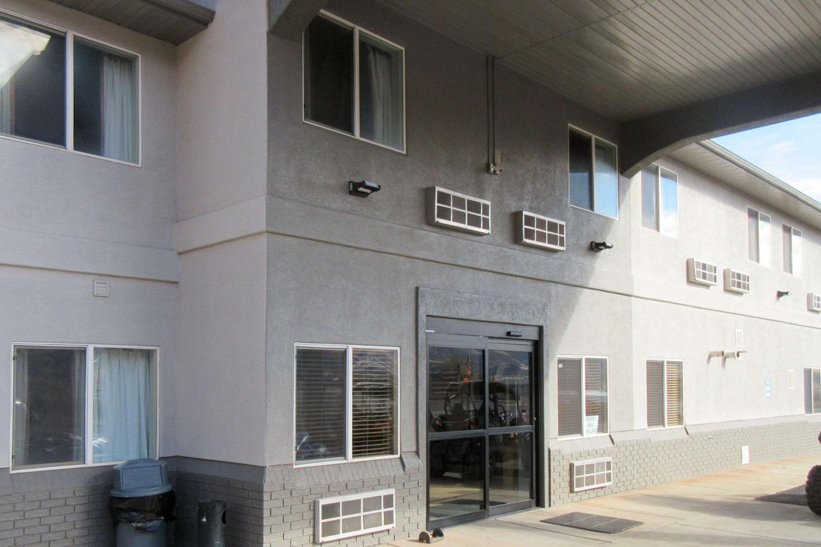 Richfield Vacations - Quality Inn  Suites Salina National Forest Area - Property Image 4