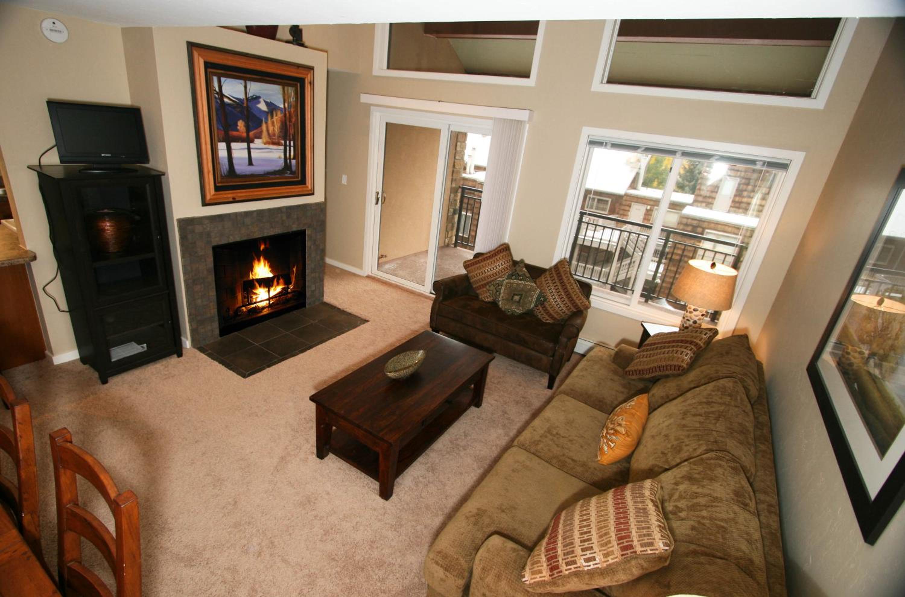 Breakaway West - Studio, 2,3 Bedrooms by Vail Realty
