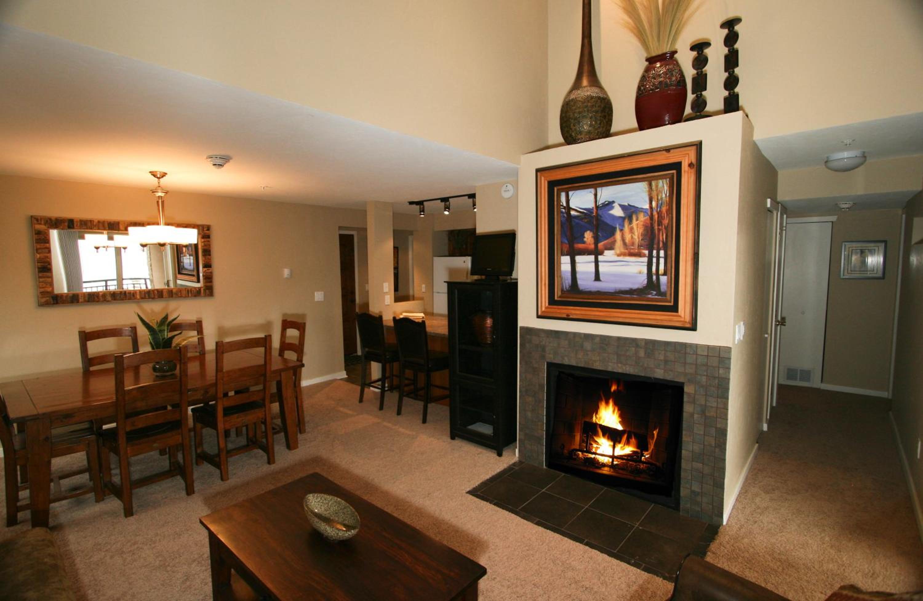 Breakaway West - Studio, 2,3 Bedrooms by Vail Realty