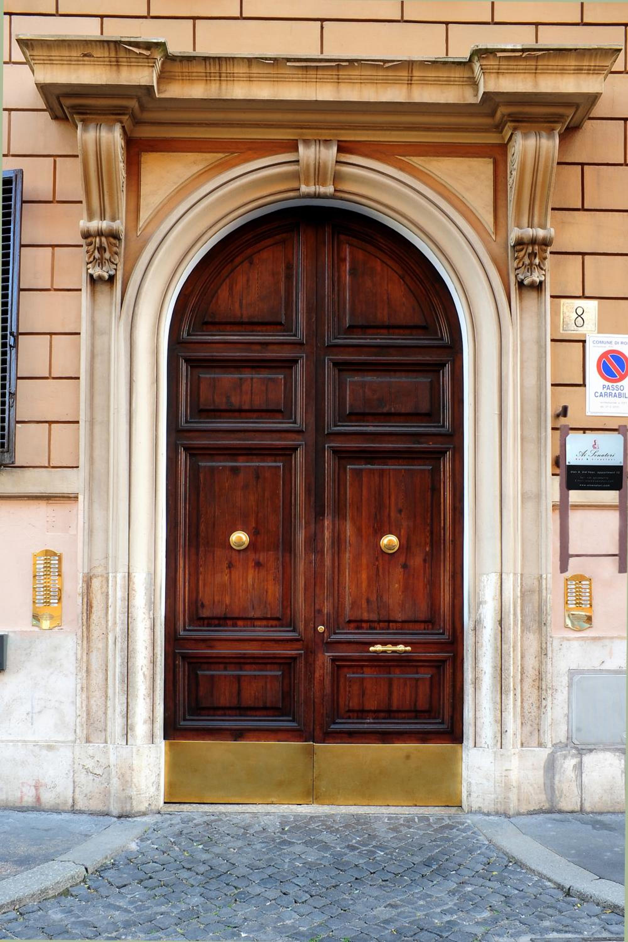 Ai Senatori — Rome
