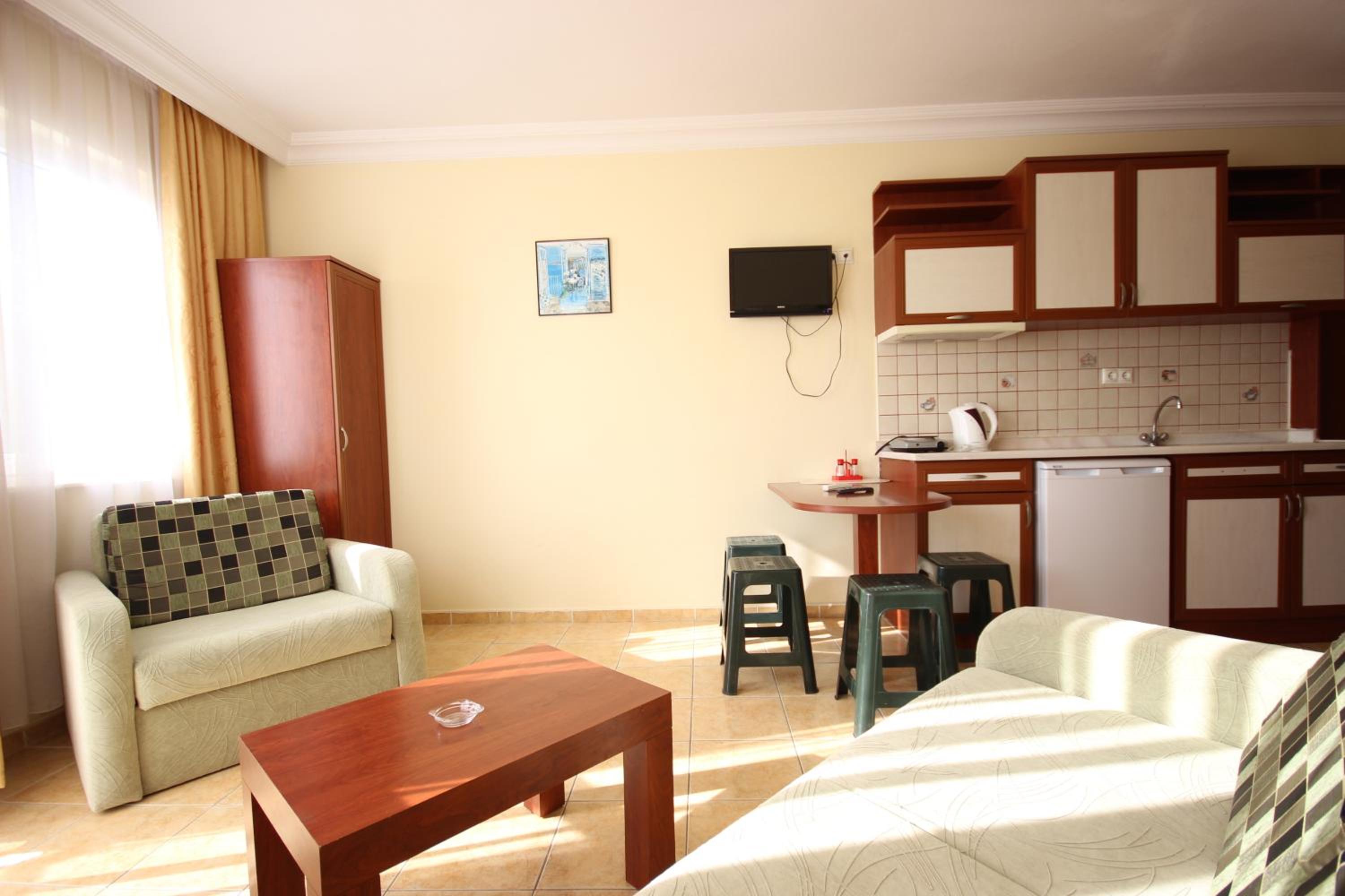 Minta Apart Hotel - Image 32