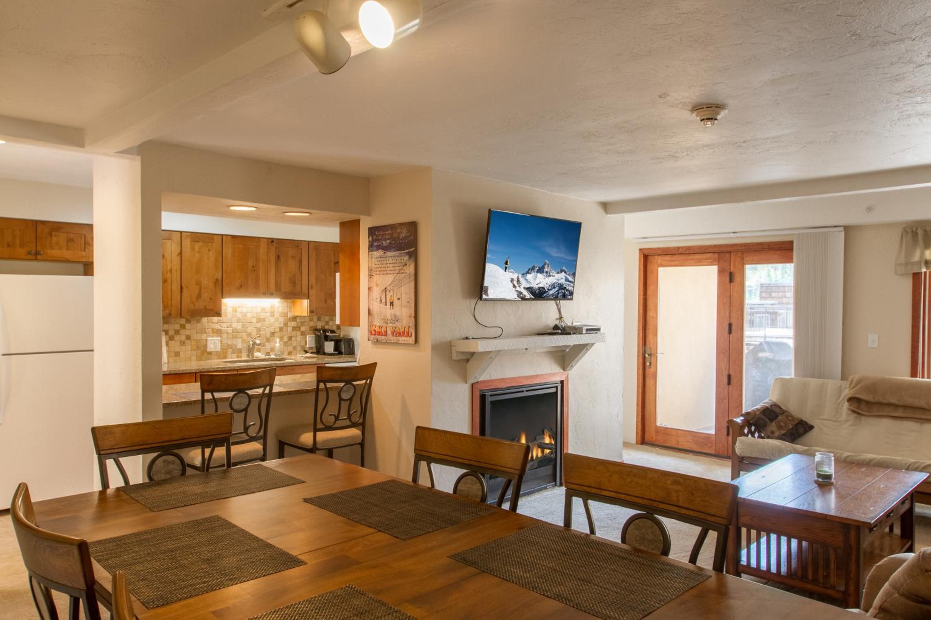 Breakaway West - Studio, 2,3 Bedrooms by Vail Realty