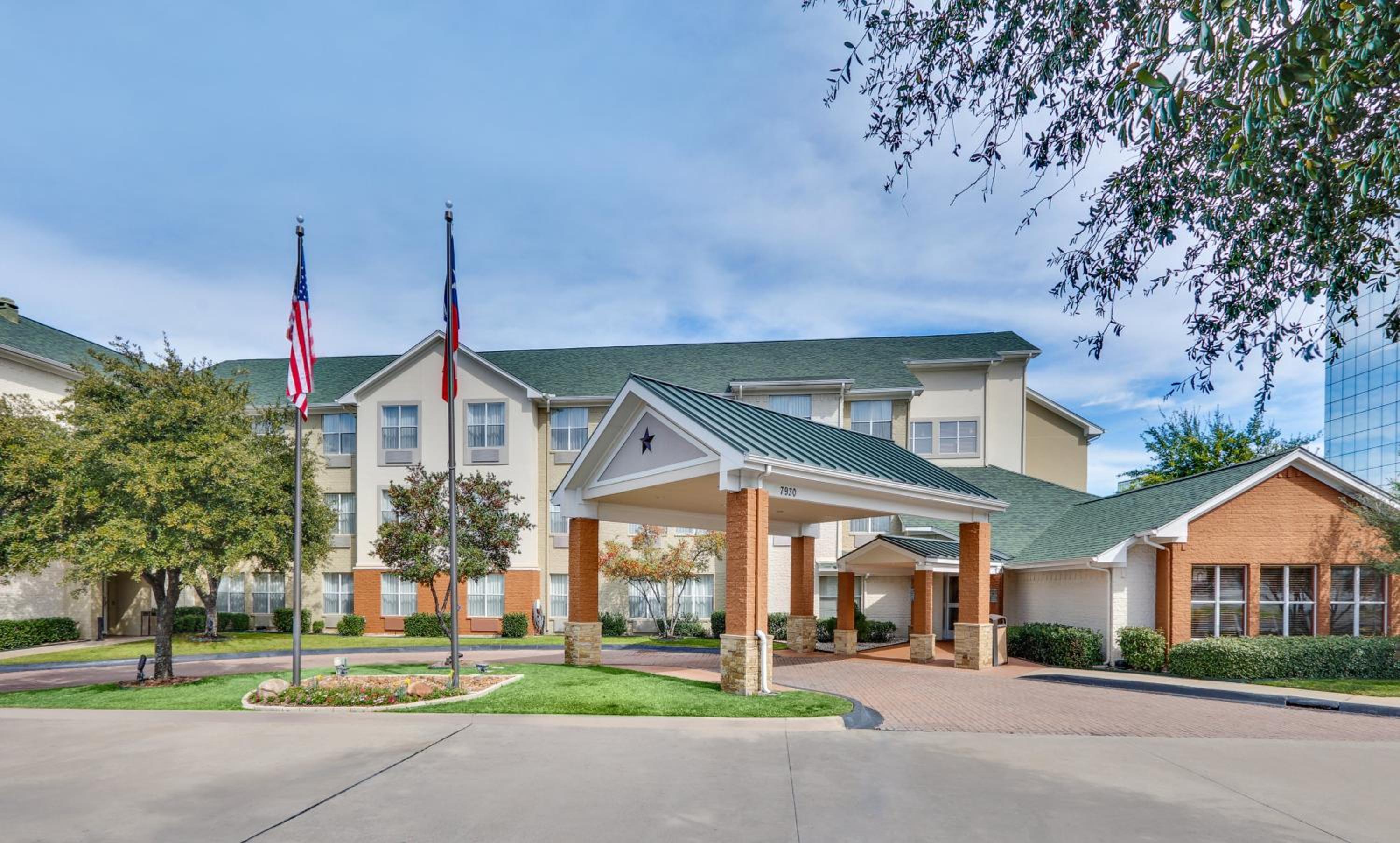 Hotel Candlewood Suites Dallas Market Center-Love Field, an IHG Hotel - Image 1